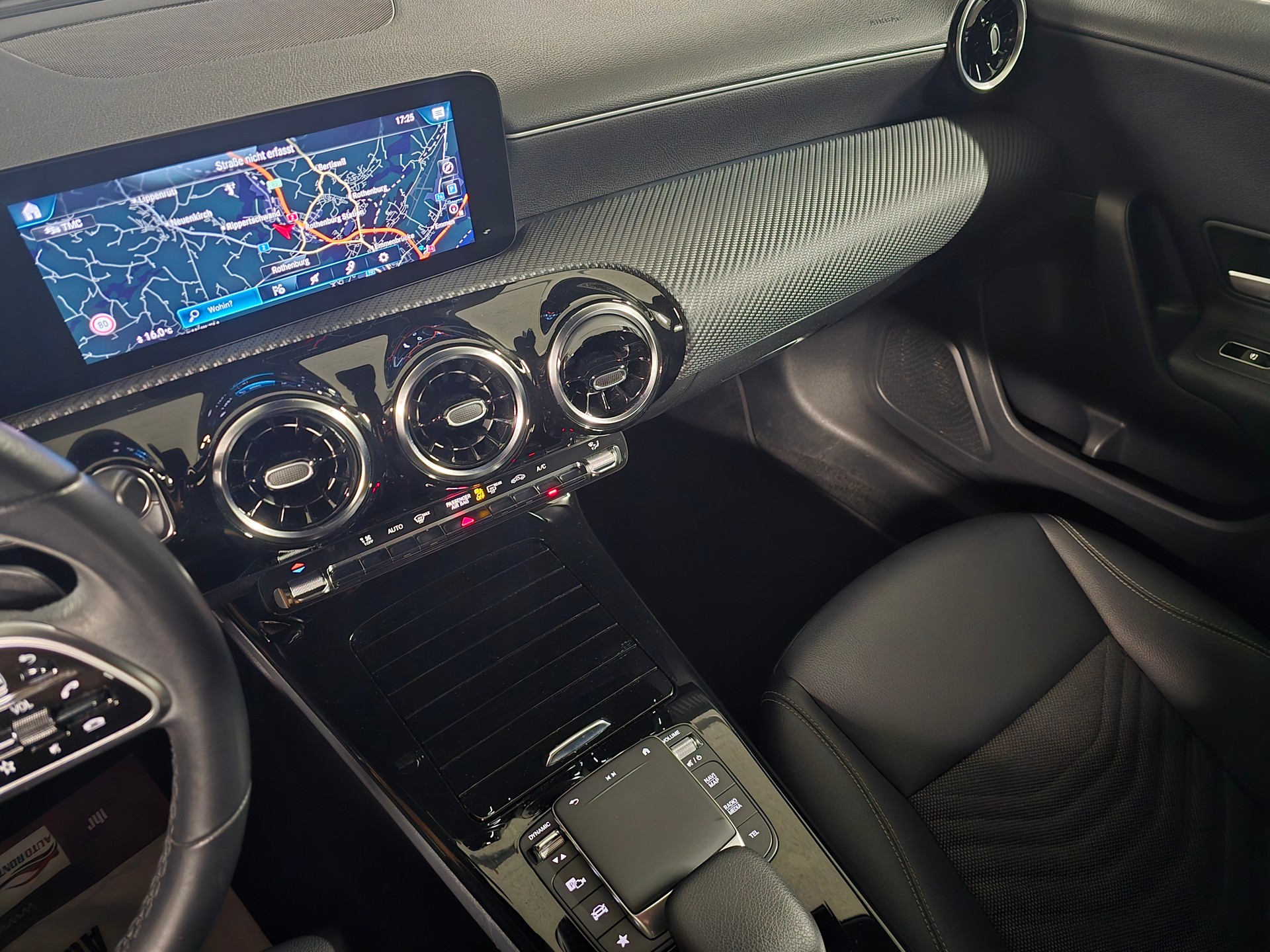 MERCEDES-BENZ A 200 SE Line 7G-DCT CH-Fahrzeug-image-10