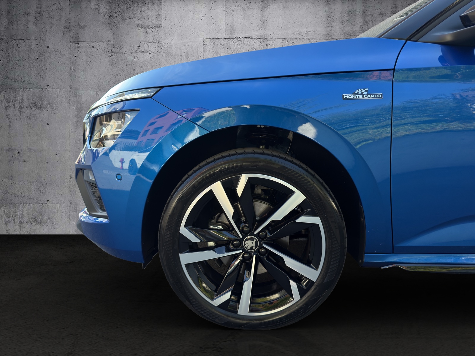 SKODA Kamiq 1.5 TSI Monte Carlo DSG *5 Jahre Garantie*-image-4