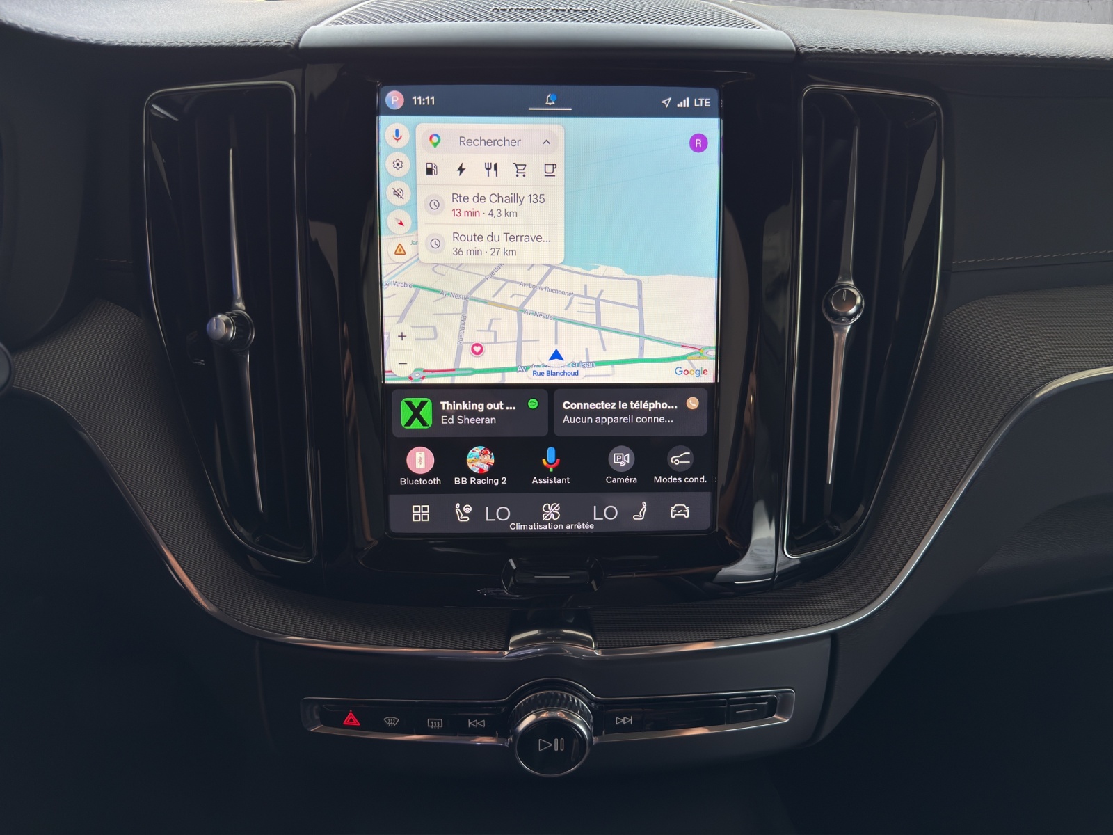 VOLVO XC60 2.0 T8 TE XCENTRIC Black Edition eAWD-image-7