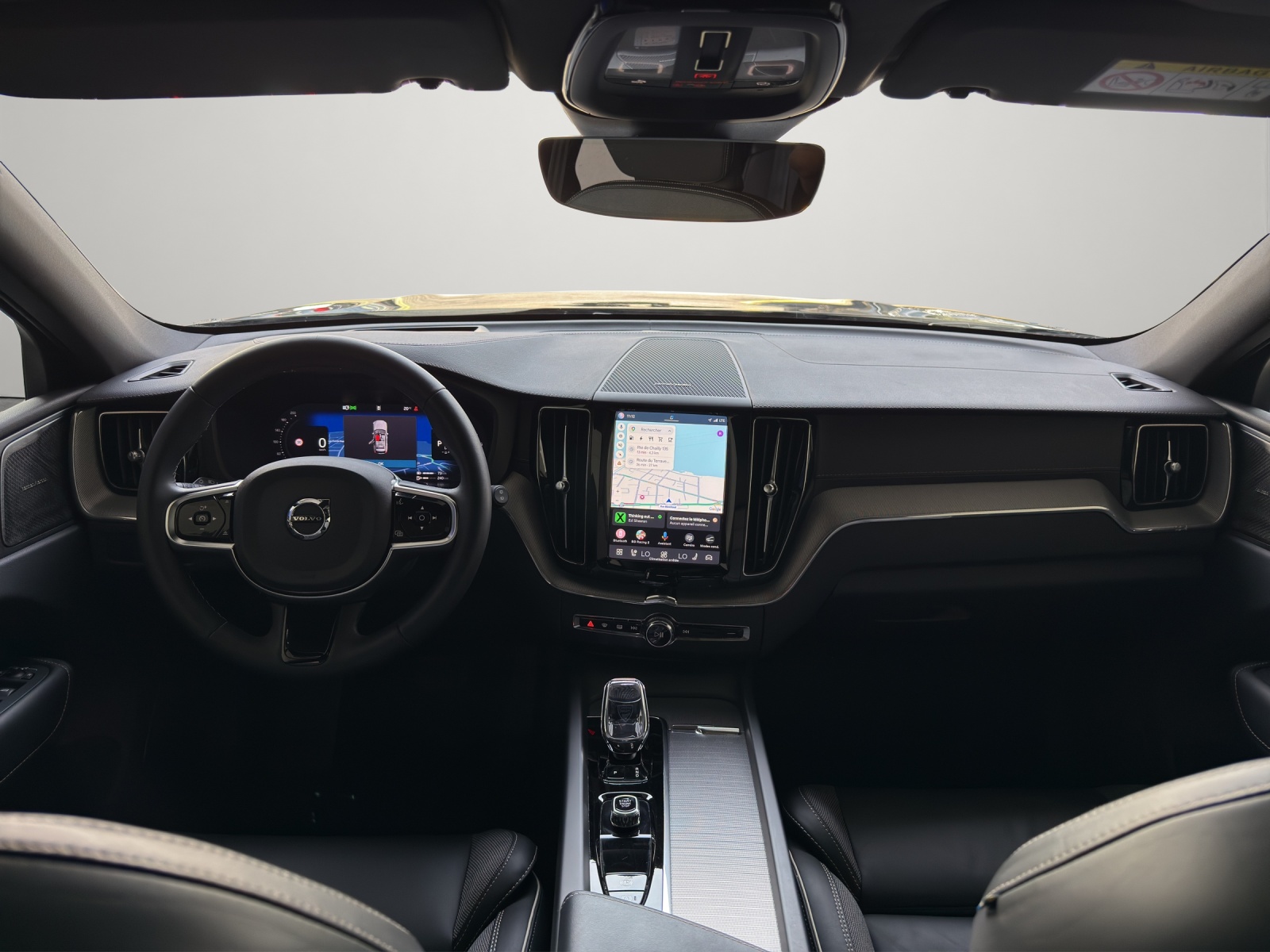 VOLVO XC60 2.0 T8 TE XCENTRIC Black Edition eAWD-image-10