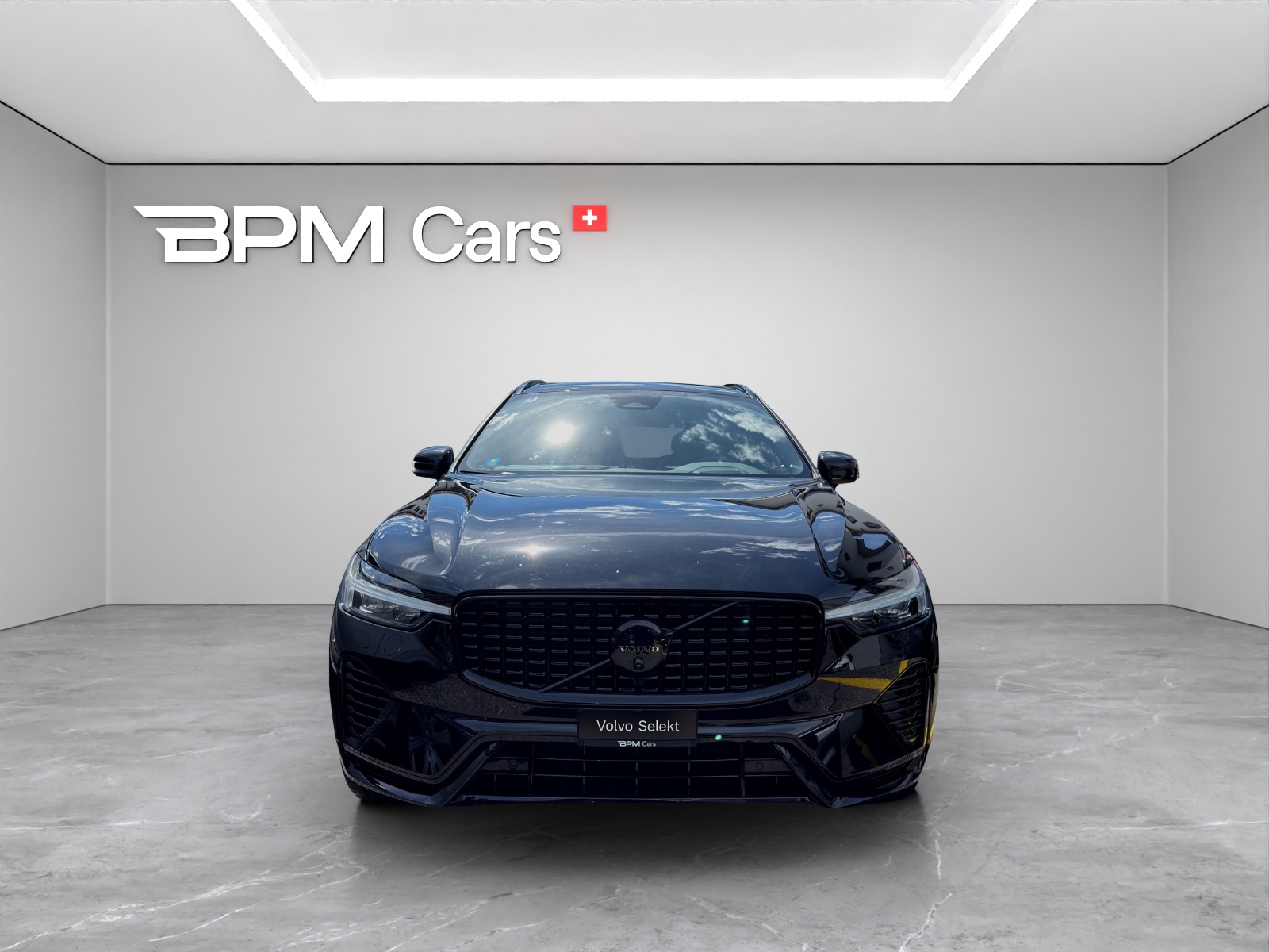 VOLVO XC60 2.0 T8 TE XCENTRIC Black Edition eAWD-showroom-element-1