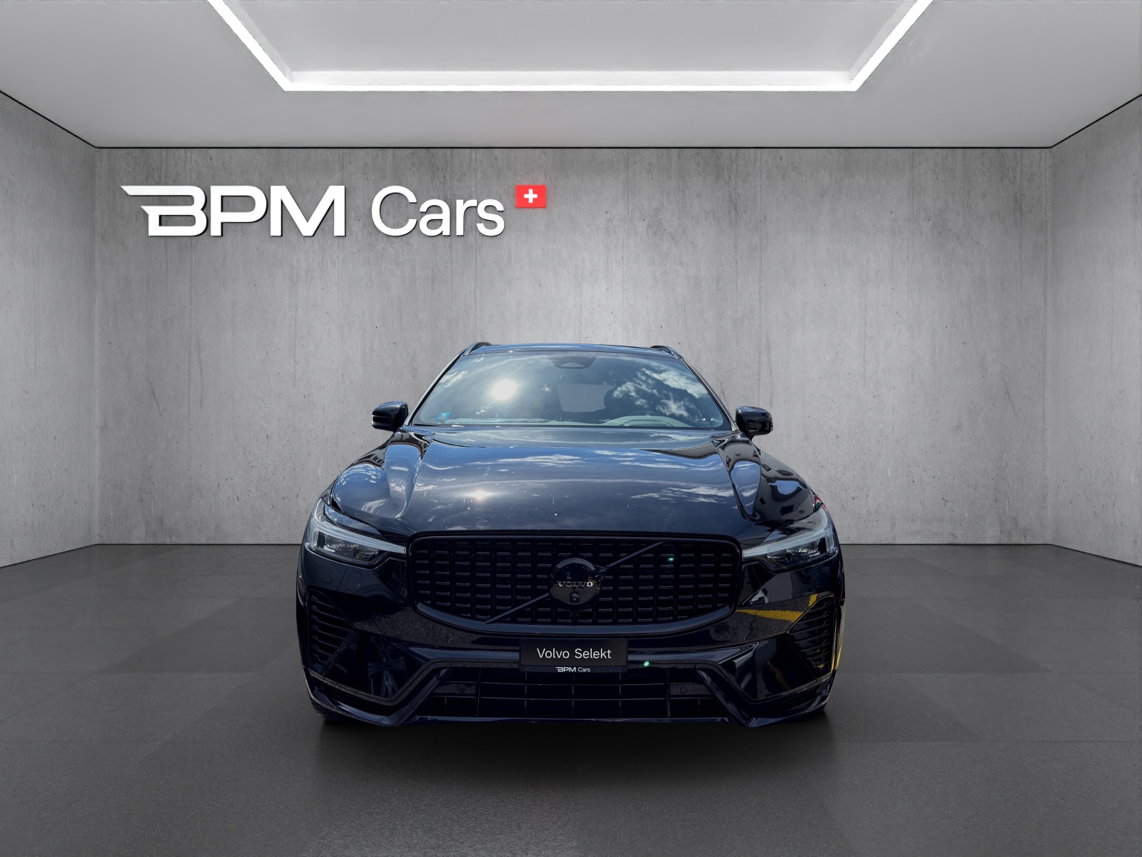 VOLVO XC60 2.0 T8 TE XCENTRIC Black Edition eAWD-showroom-element-1