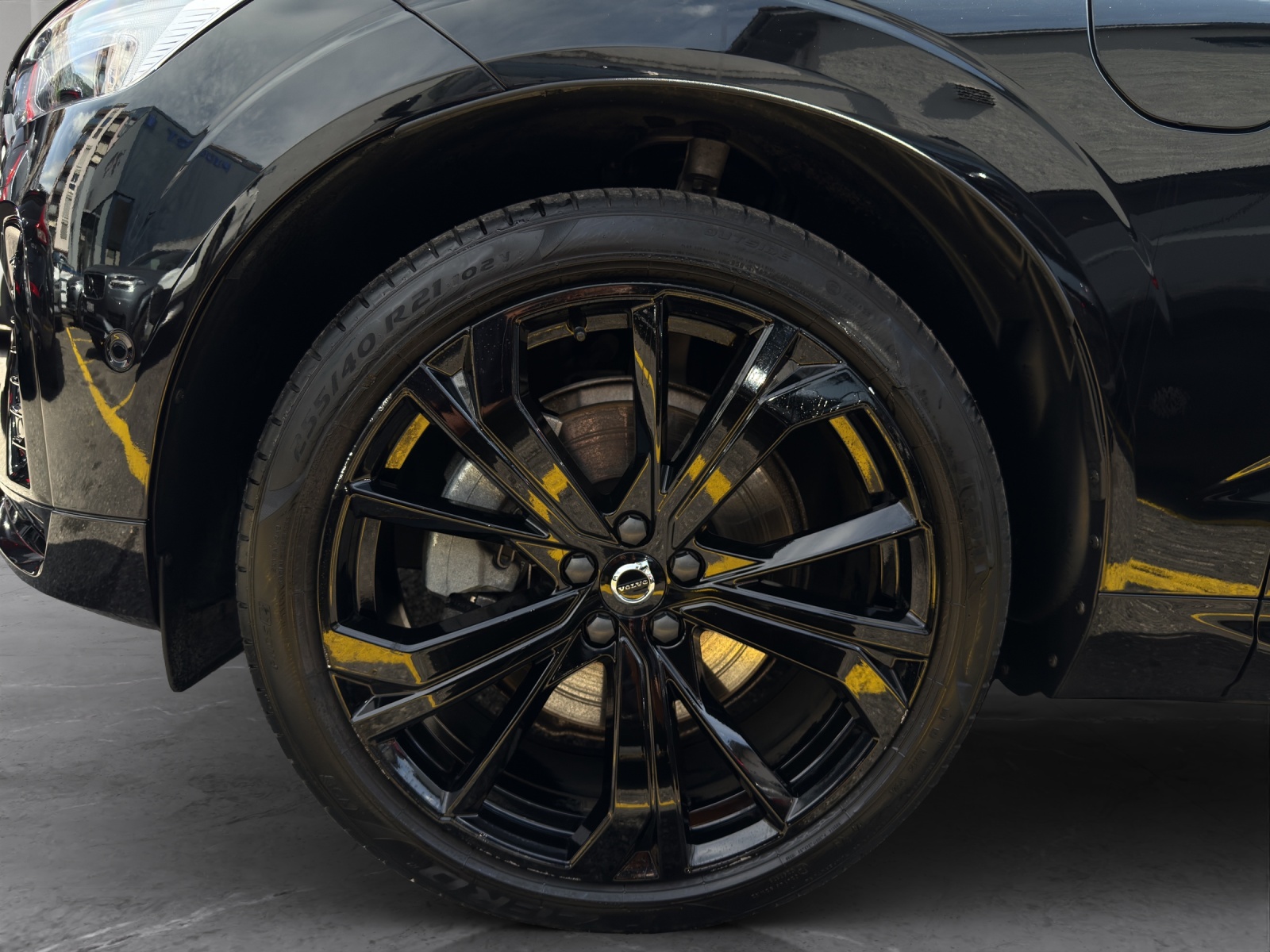 VOLVO XC60 2.0 T8 TE XCENTRIC Black Edition eAWD-image-9