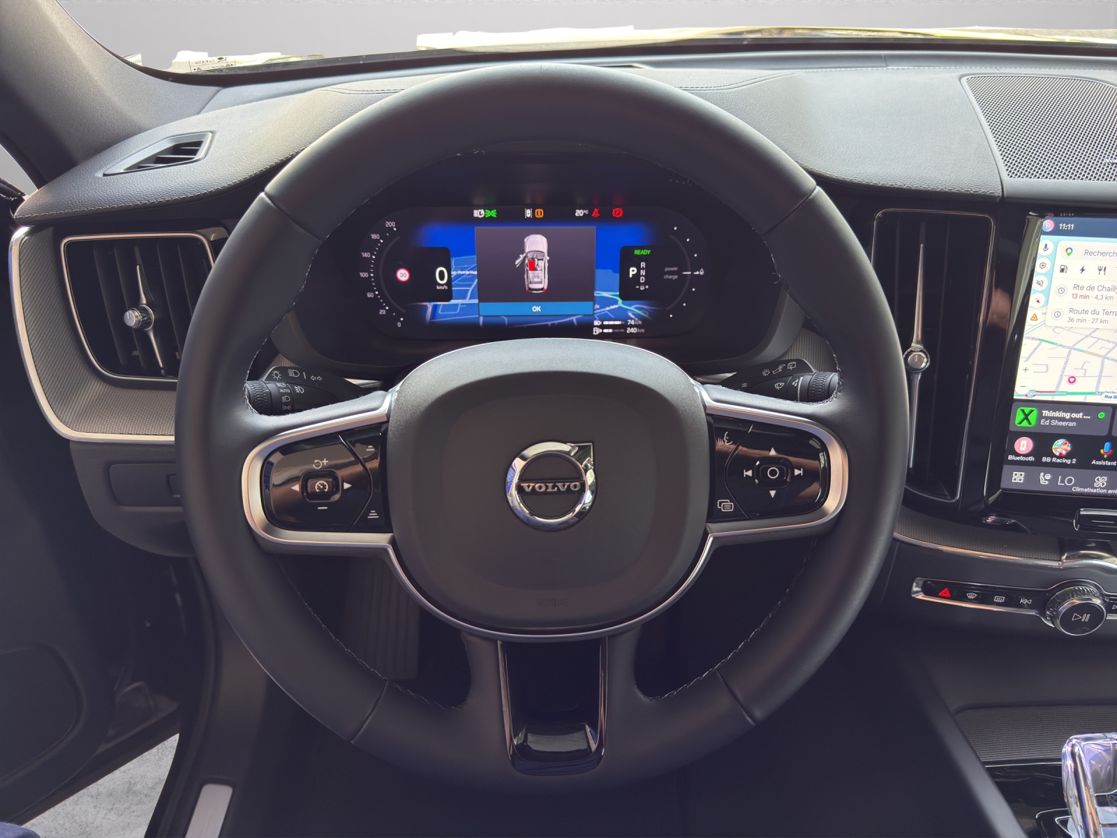 VOLVO XC60 2.0 T8 TE XCENTRIC Black Edition eAWD-image-8
