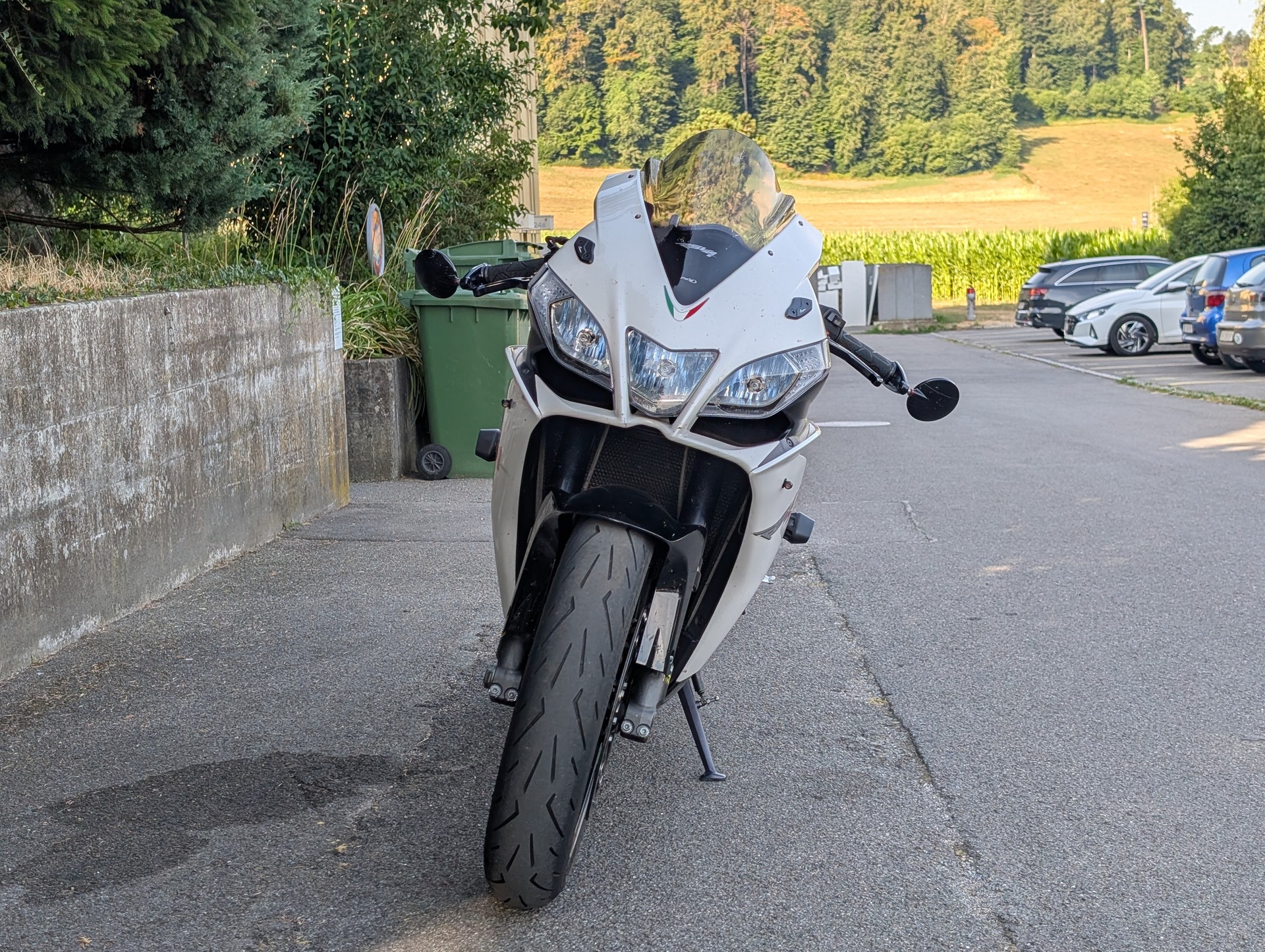 APRILIA RSV4 R-image-2