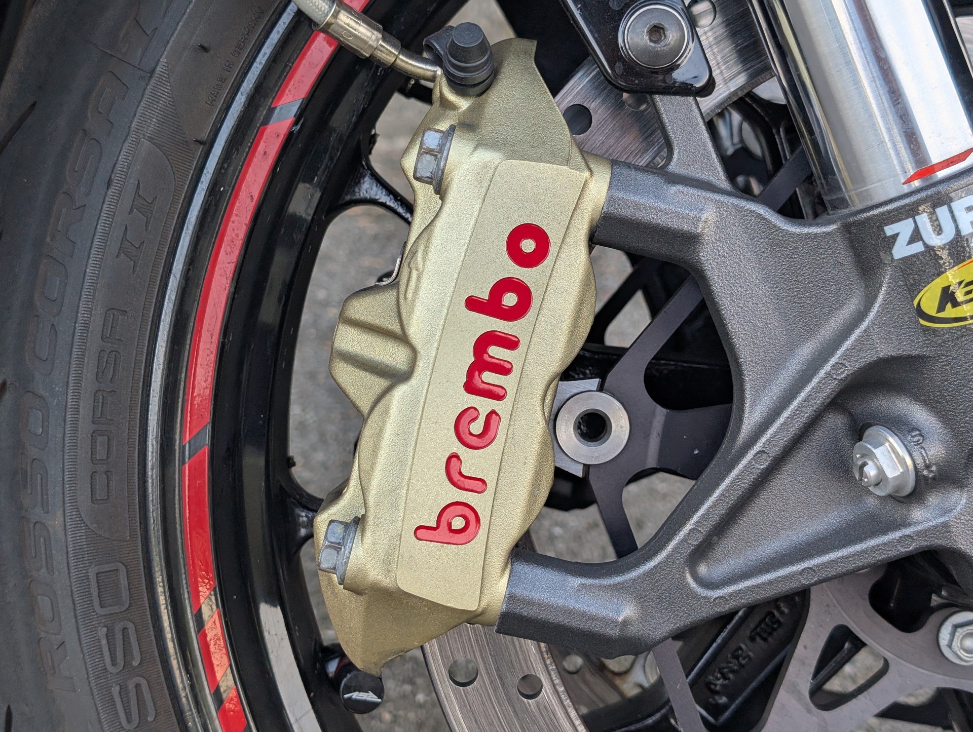 APRILIA RSV4 R-image-8