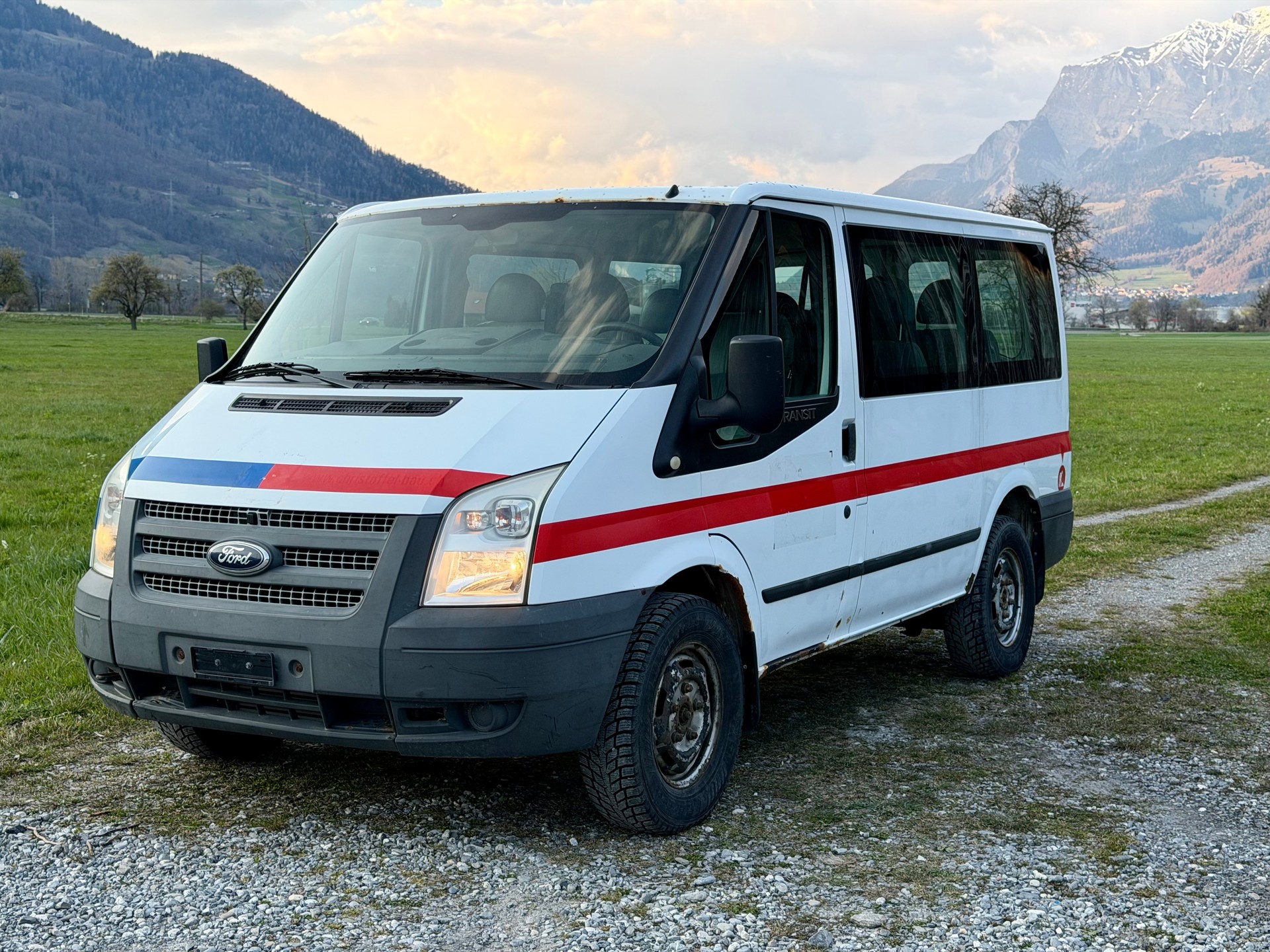 FORD Transit 330S Trend