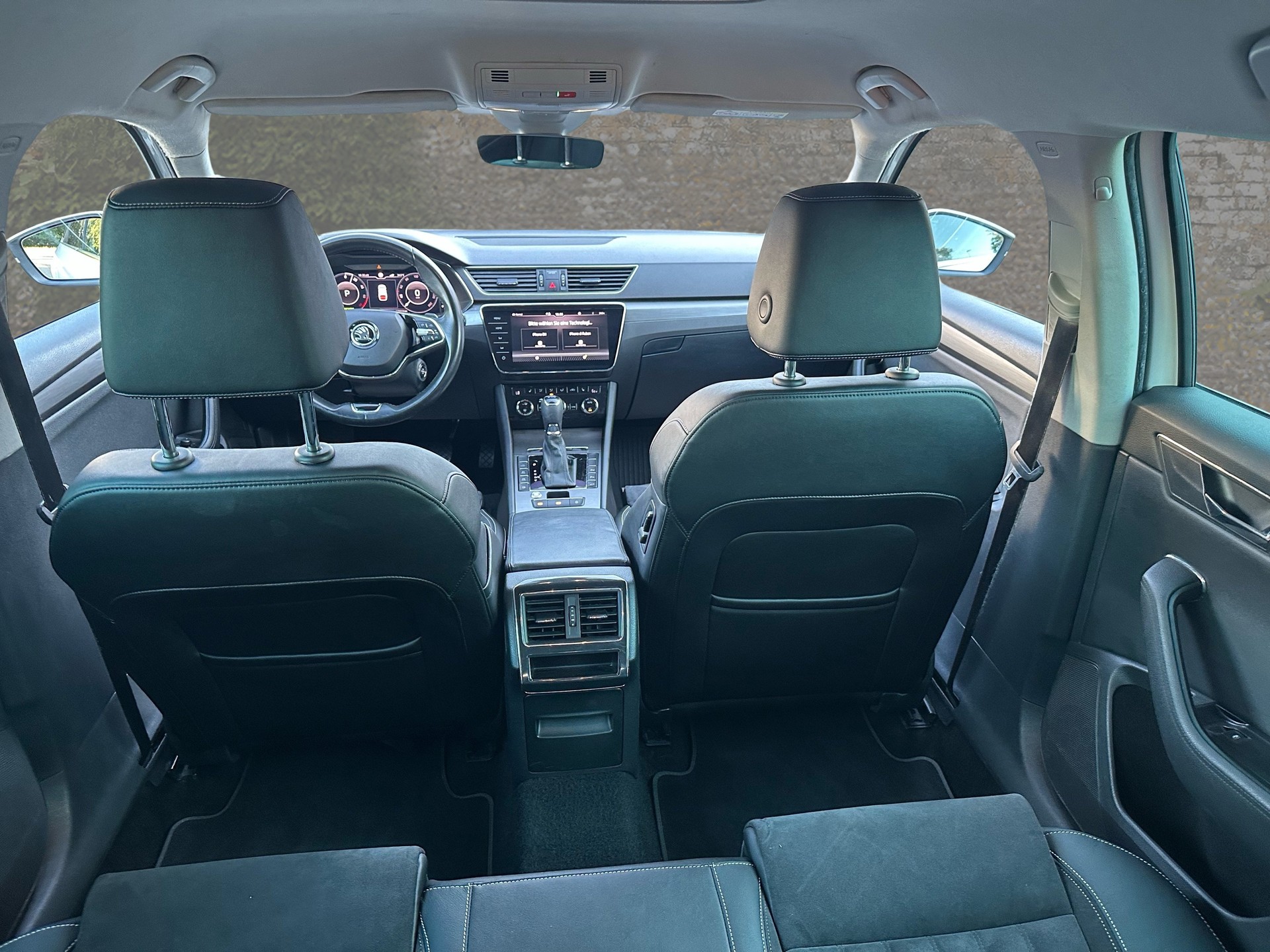 SKODA Superb 1.4 TSI Sport Line PHEV DSG-image-10