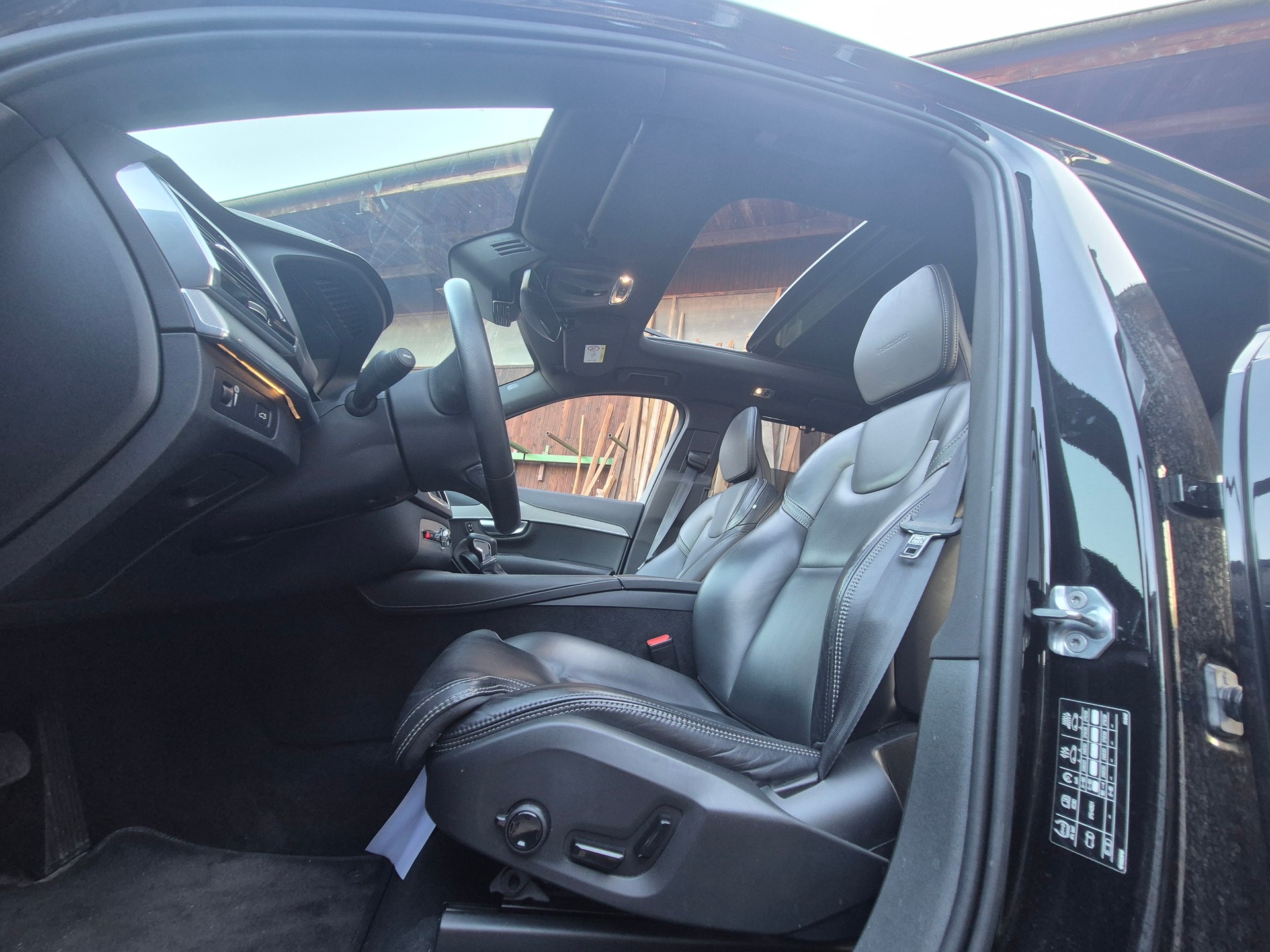 VOLVO XC90 Inscription Voll Ausstattung MFK-image-9
