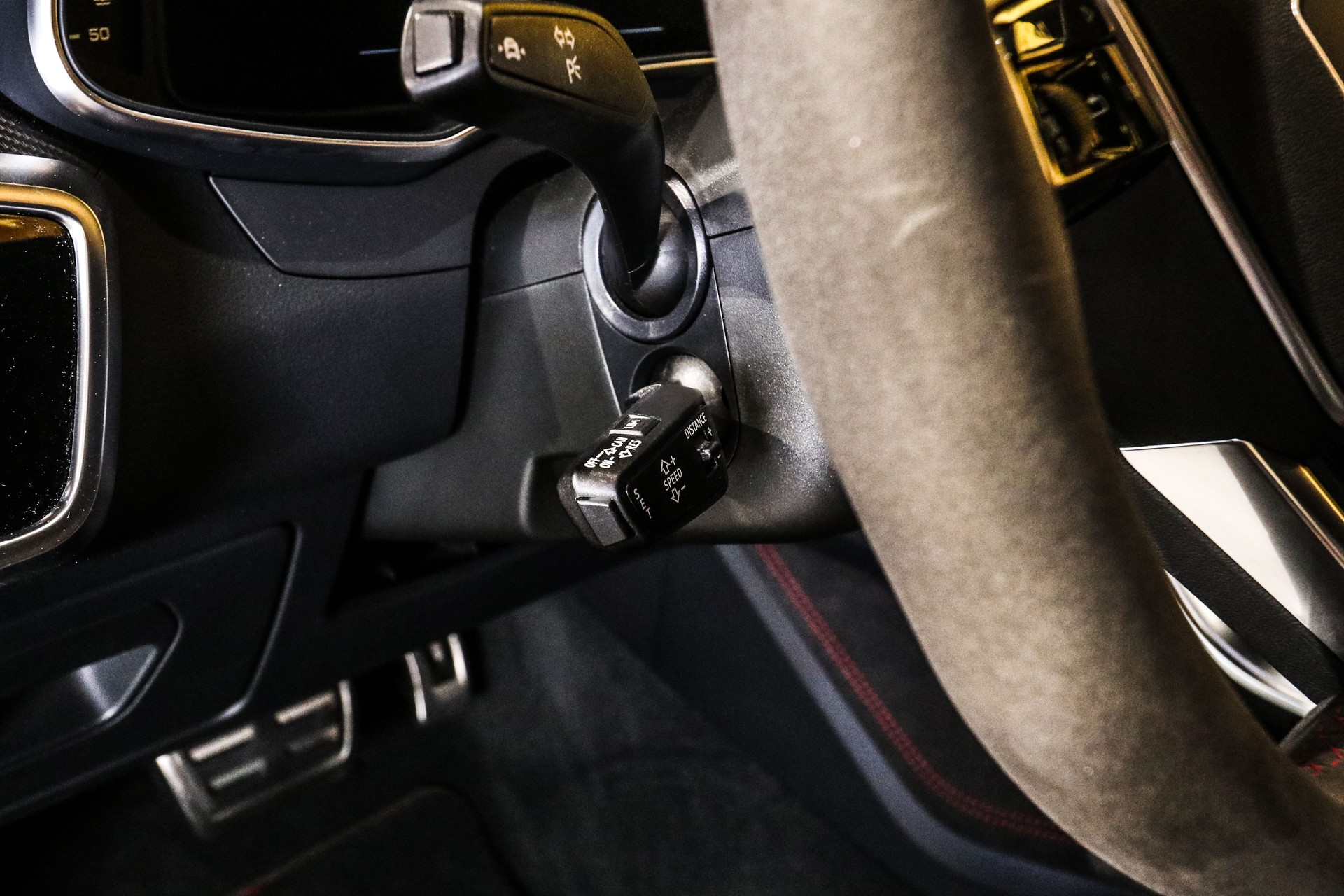 AUDI RS6 Avant 4.0 TFSI V8 quattro FULL-image-20