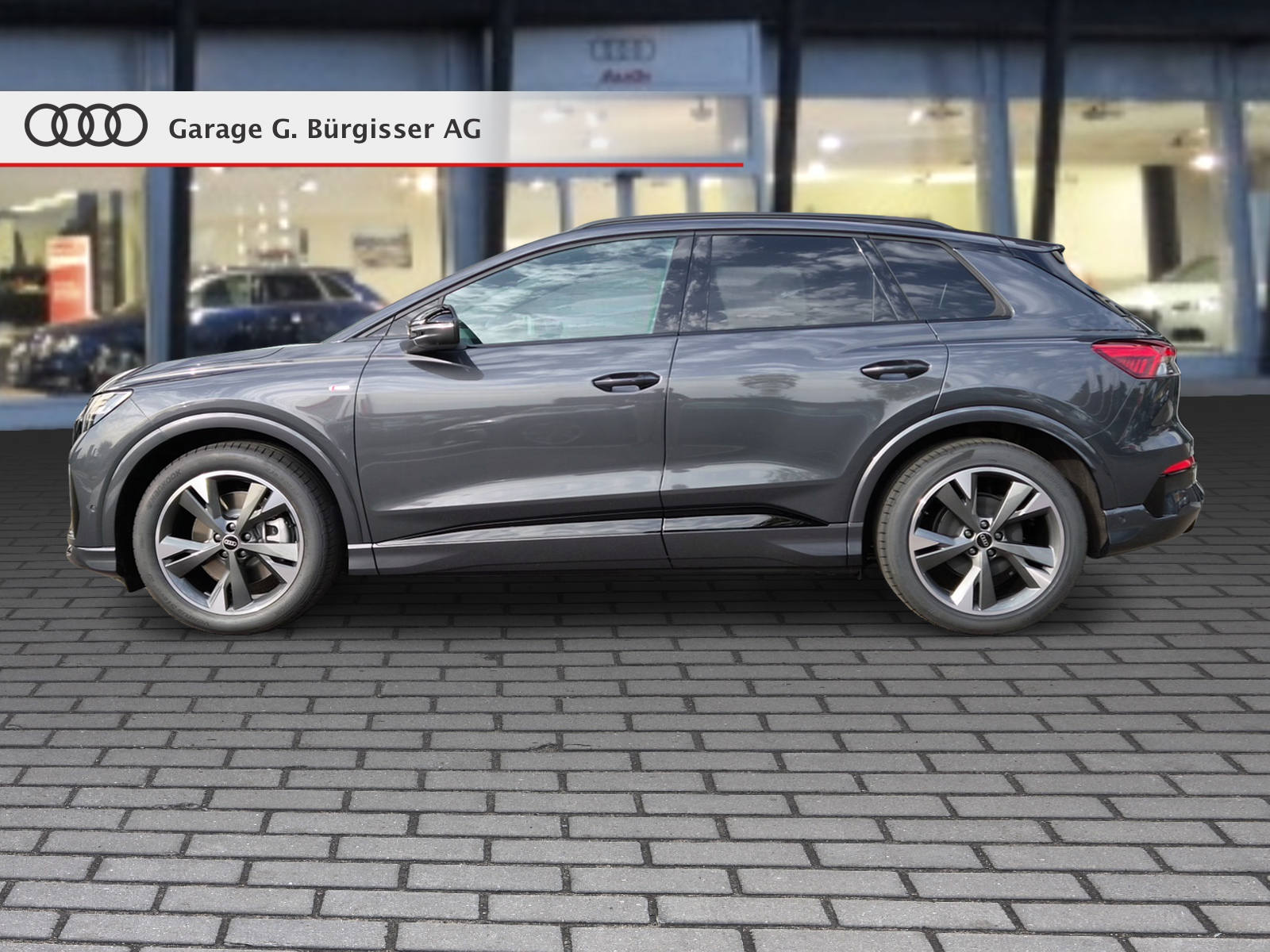 AUDI Q4 e-tron SUV quattro performance Attraction Tamboraggrau Metallic-showroom-element-2