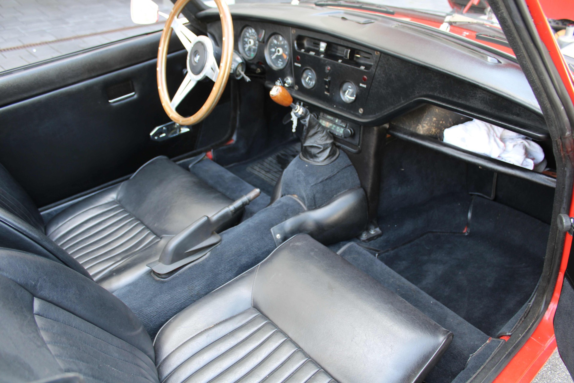 TRIUMPH MK IV-image-8