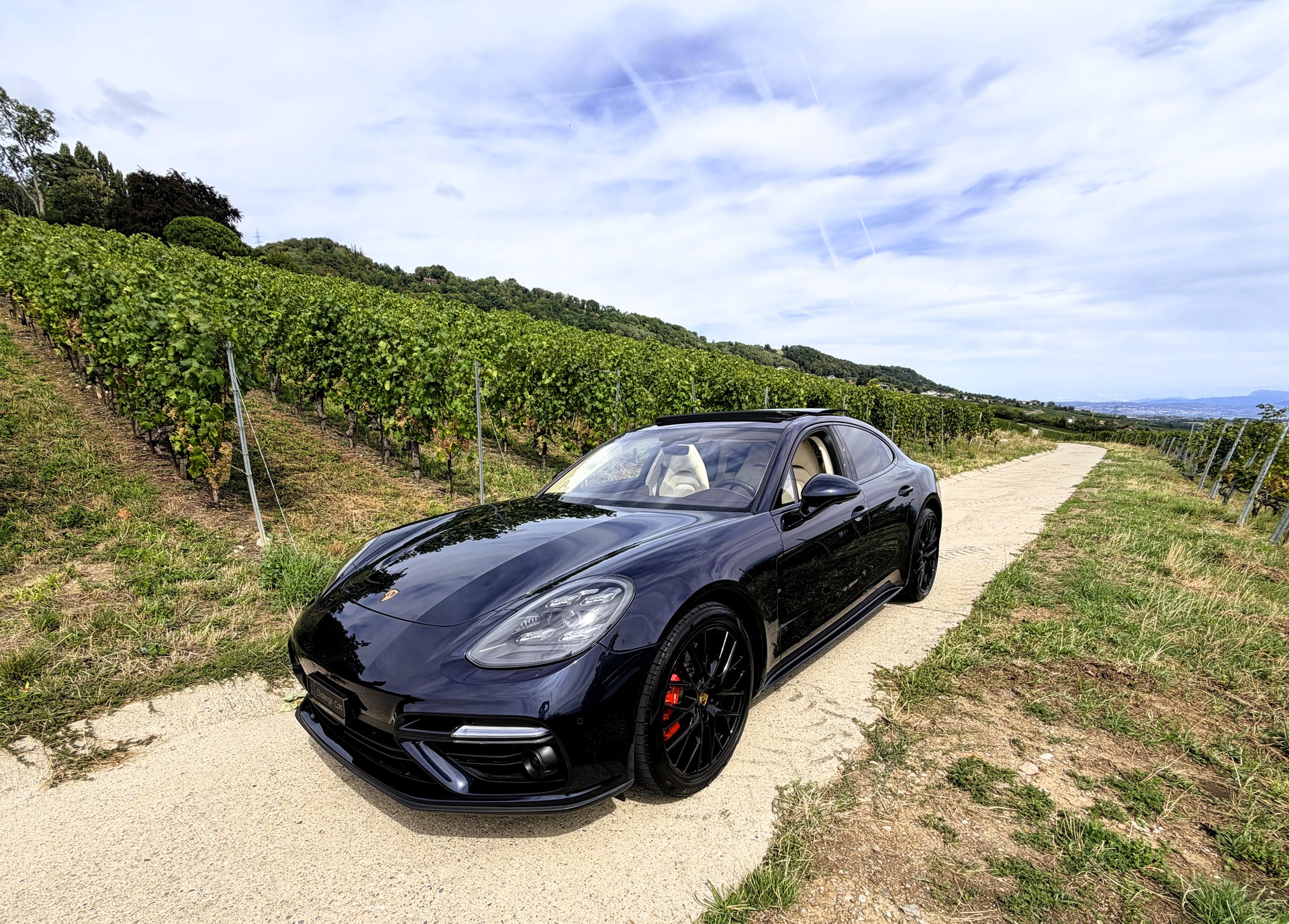 PORSCHE Panamera Turbo PDK-showroom-element-1