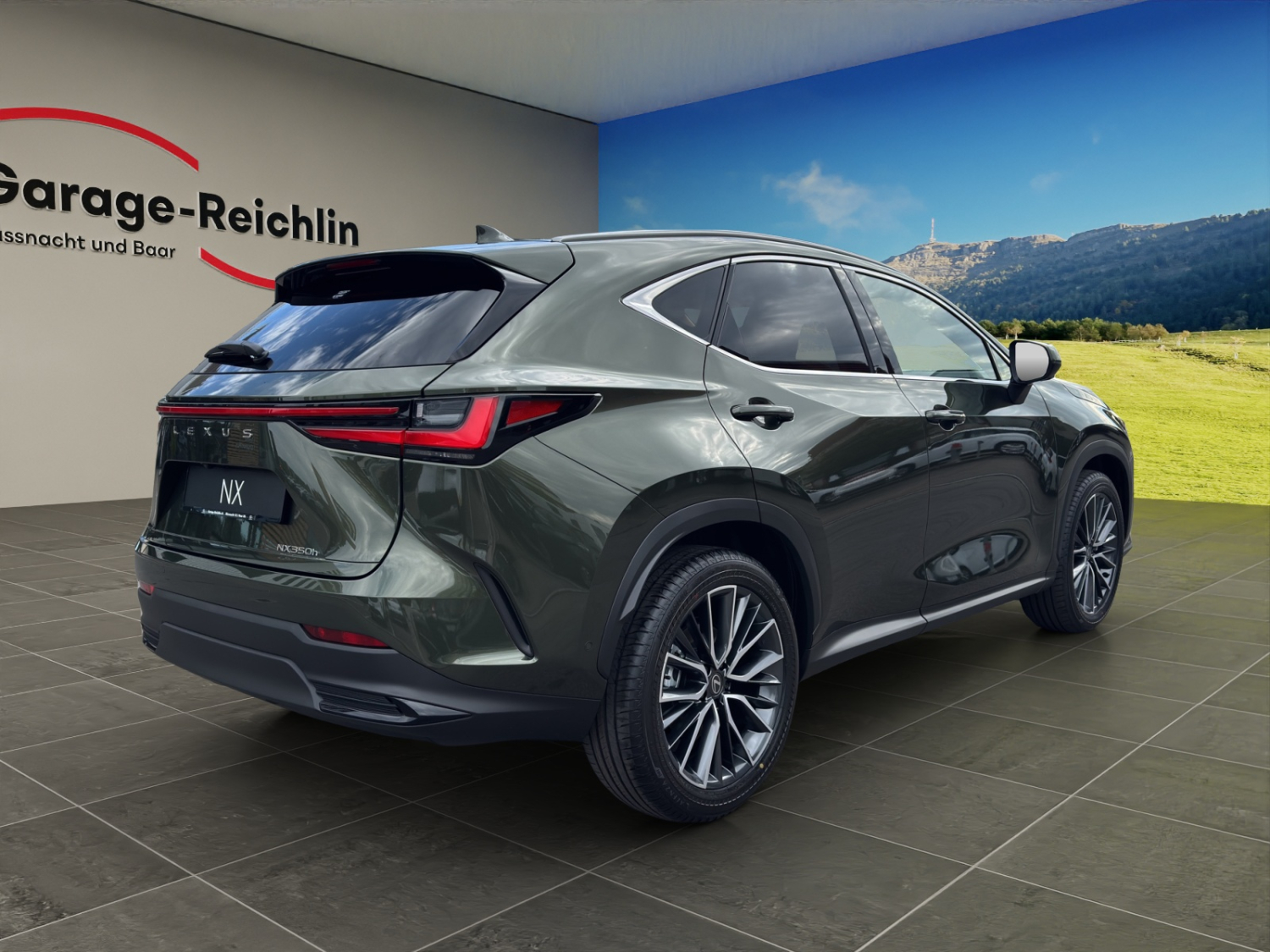 LEXUS NX 350h Excellence-showroom-element-3