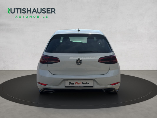 VW Golf 1.5 TSI EVO High-showroom-element-3