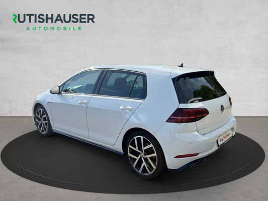 VW Golf 1.5 TSI EVO High-showroom-element-2