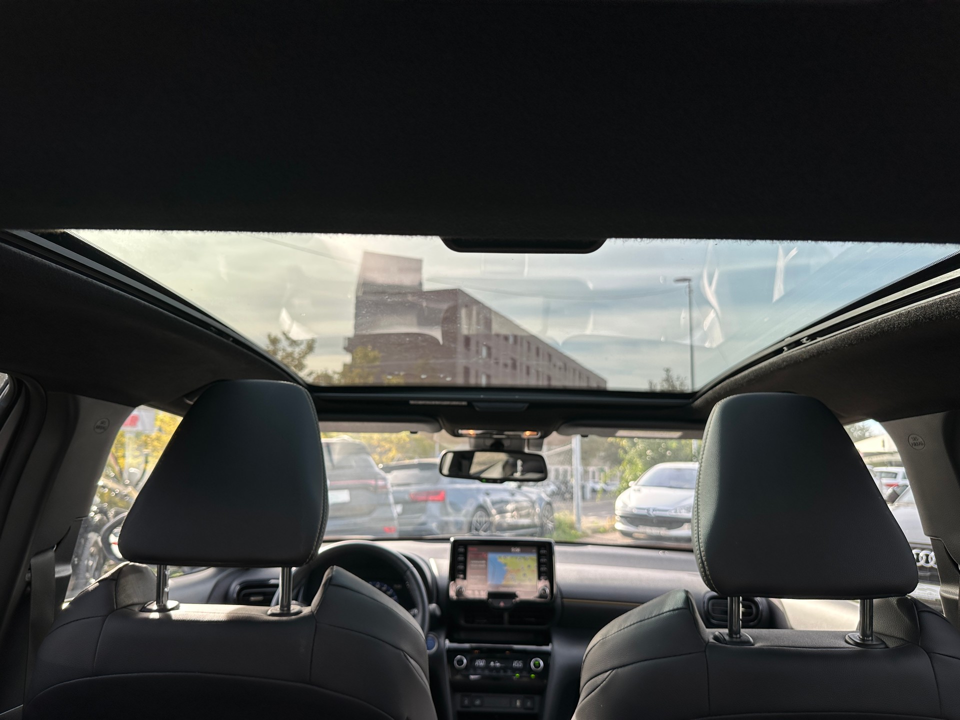 TOYOTA Yaris Cross 1.5 Adventure e-CVT AWDi (CH AUTO)-image-10