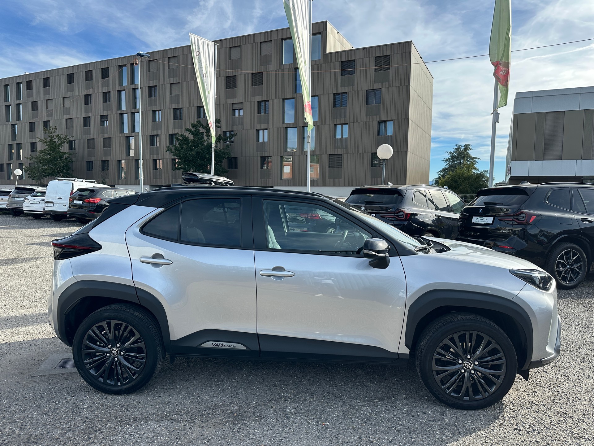 TOYOTA Yaris Cross 1.5 Adventure e-CVT AWDi (CH AUTO)-image-7