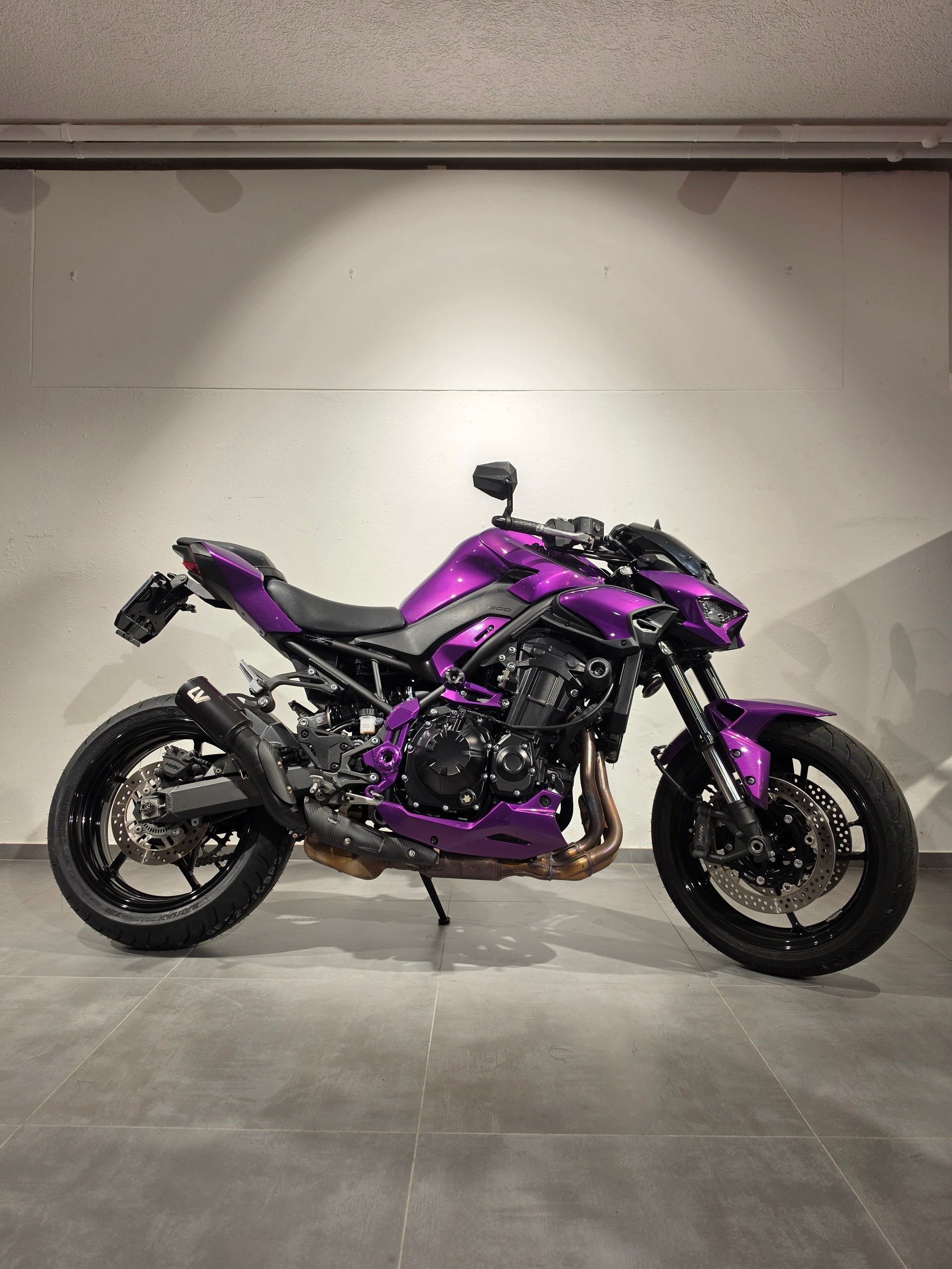 KAWASAKI Z 900-image-1