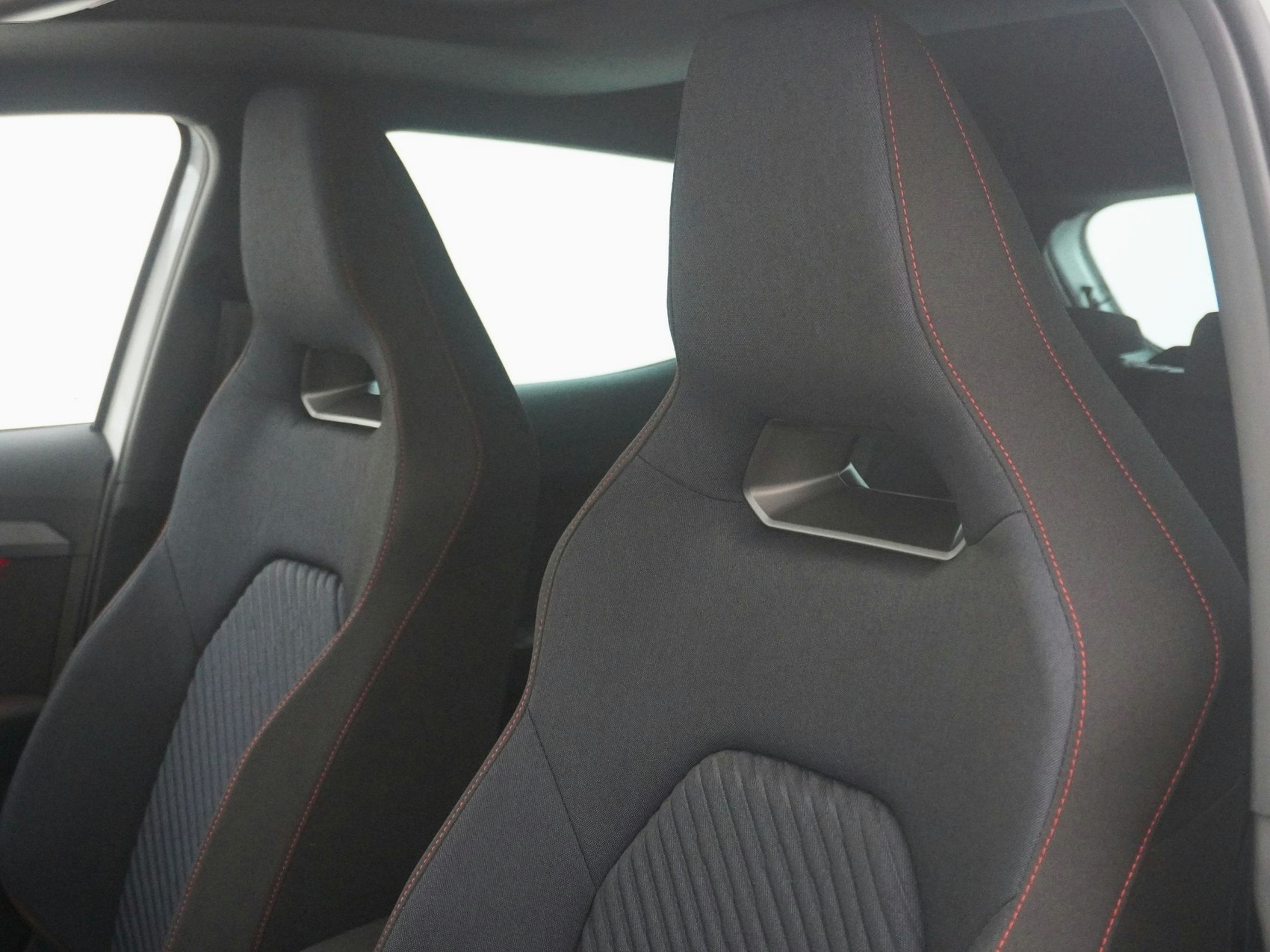 SEAT Ibiza 1.5 TSI FR DSG-image-13