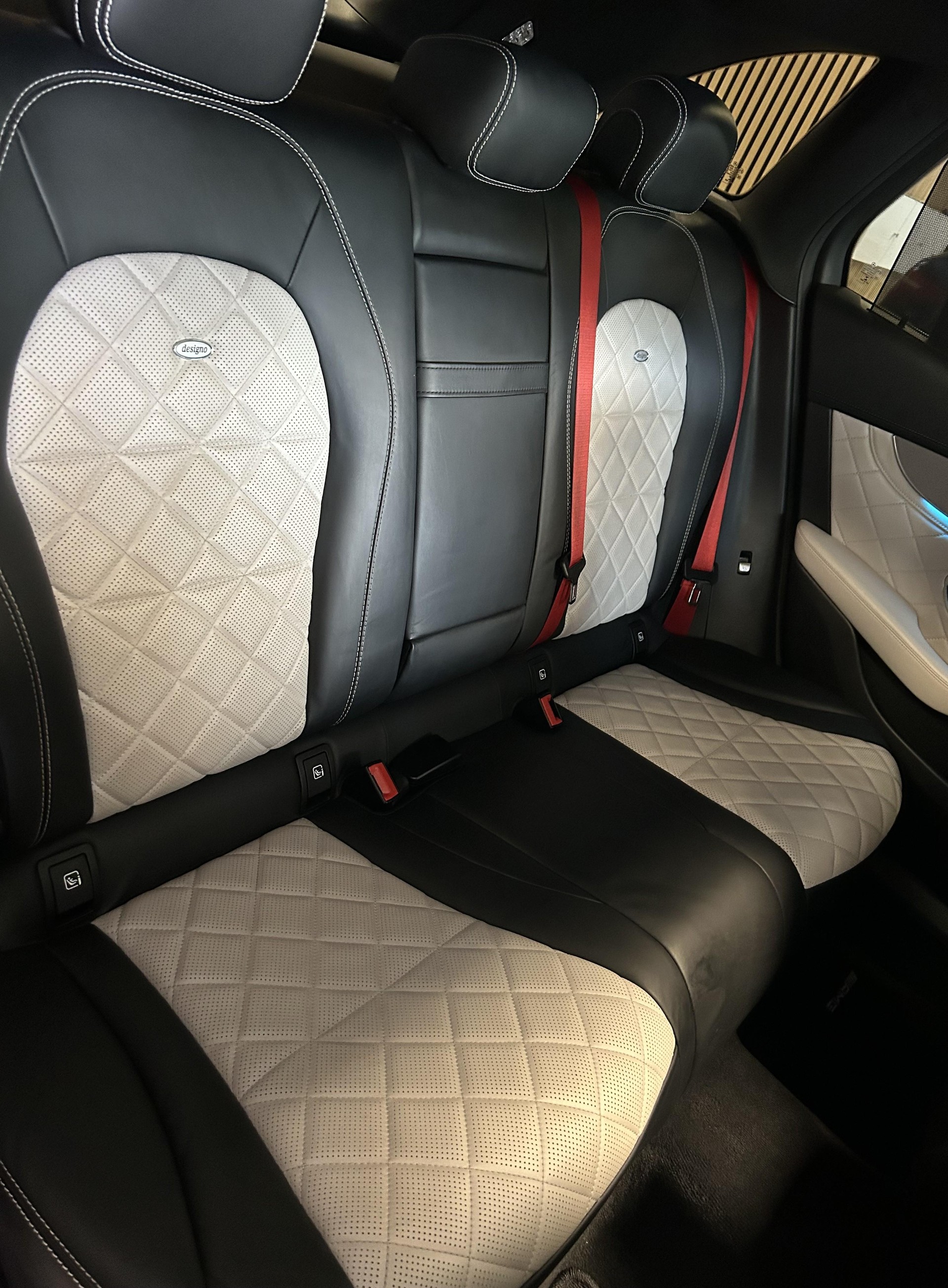 MERCEDES-BENZ GLC 43 AMG 4m-image-21