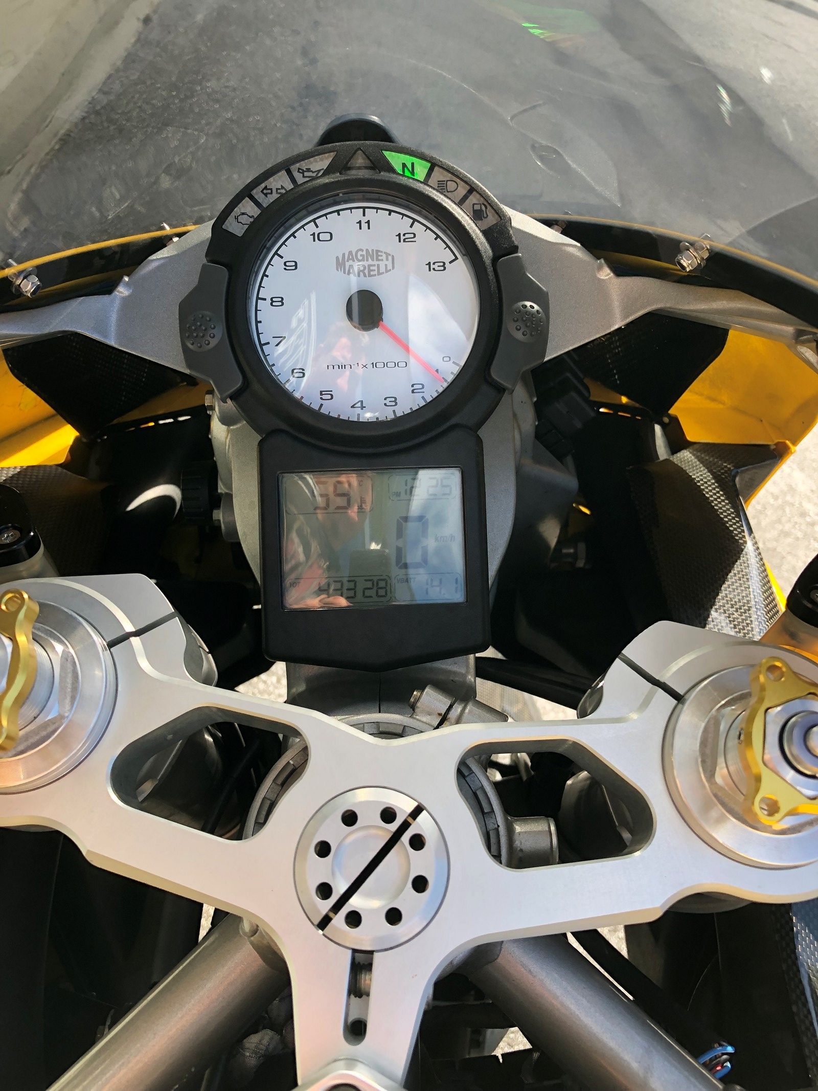 DUCATI 999 Biposto-image-2