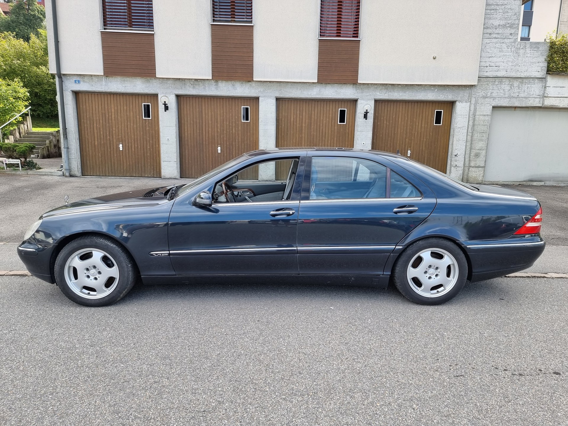 MERCEDES-BENZ S 600 L-image-3