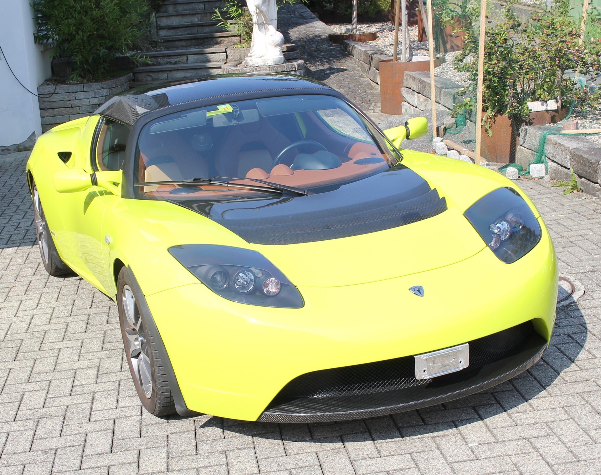 TESLA ROADSTER Sport Signature-Edition-image-2