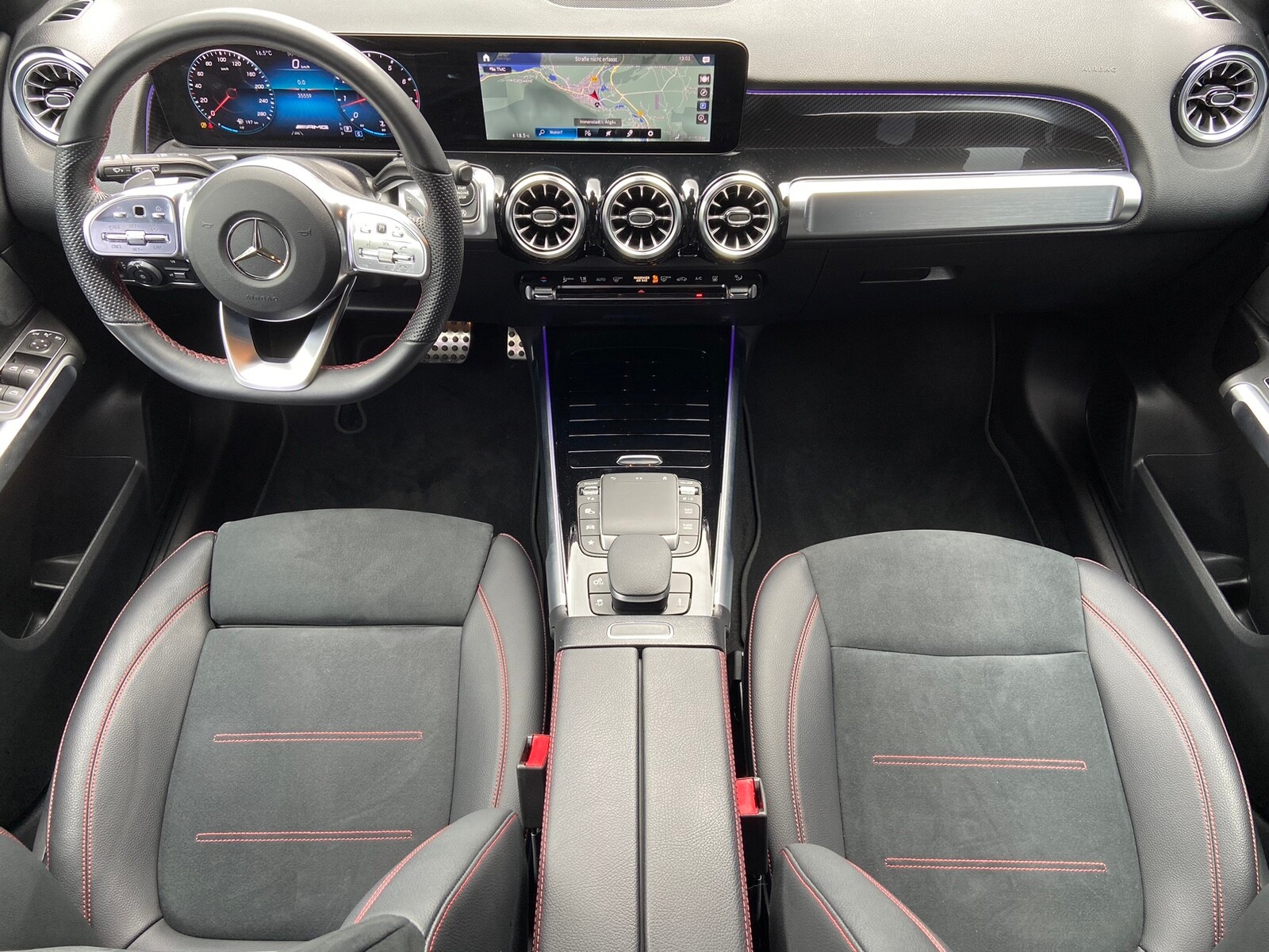 MERCEDES-BENZ GLB 35 AMG 4Matic 8G-Tronic-image-8