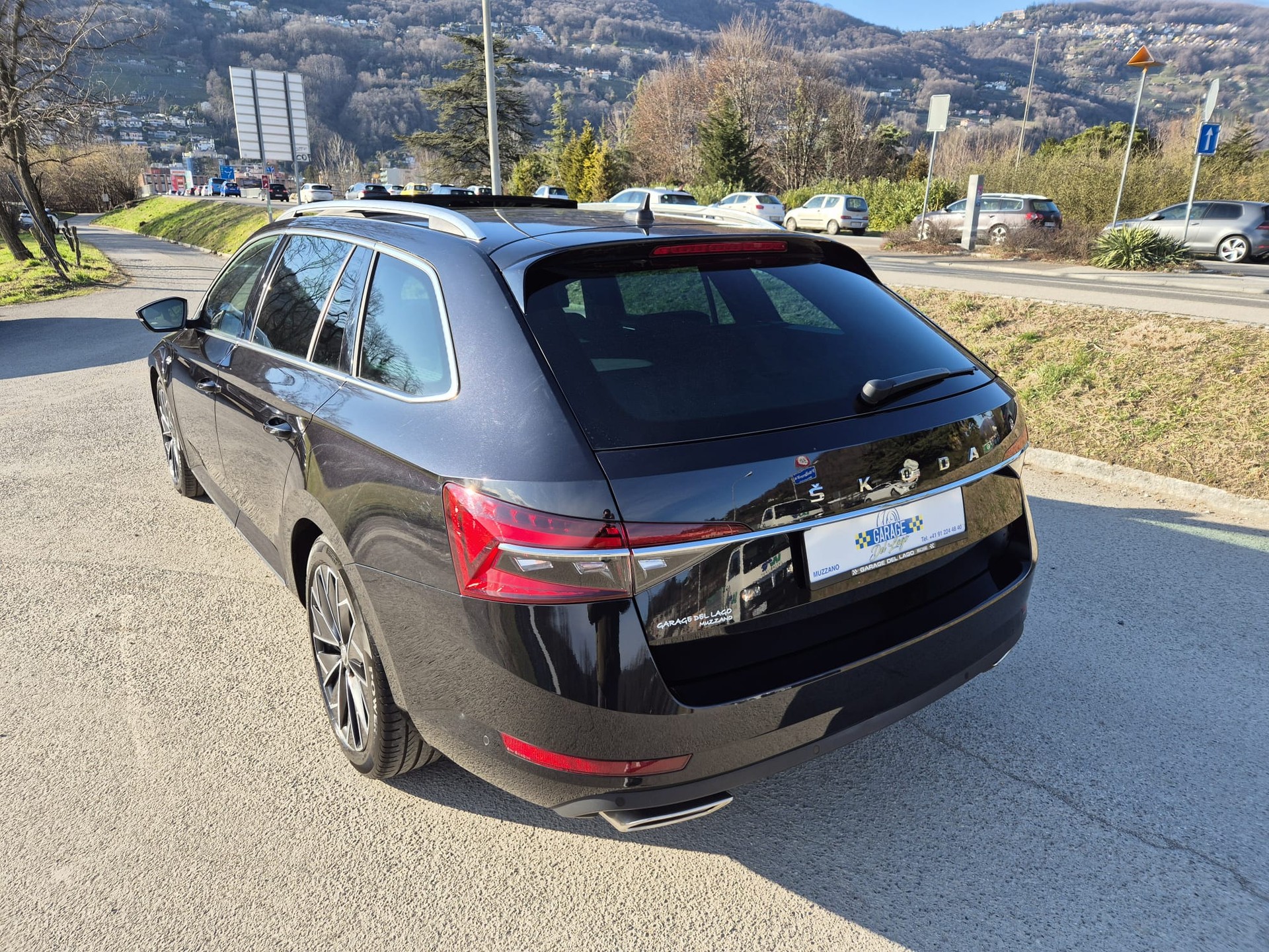 SKODA Superb Combi 2.0 TSI L&K 4x4 DSG-image-5