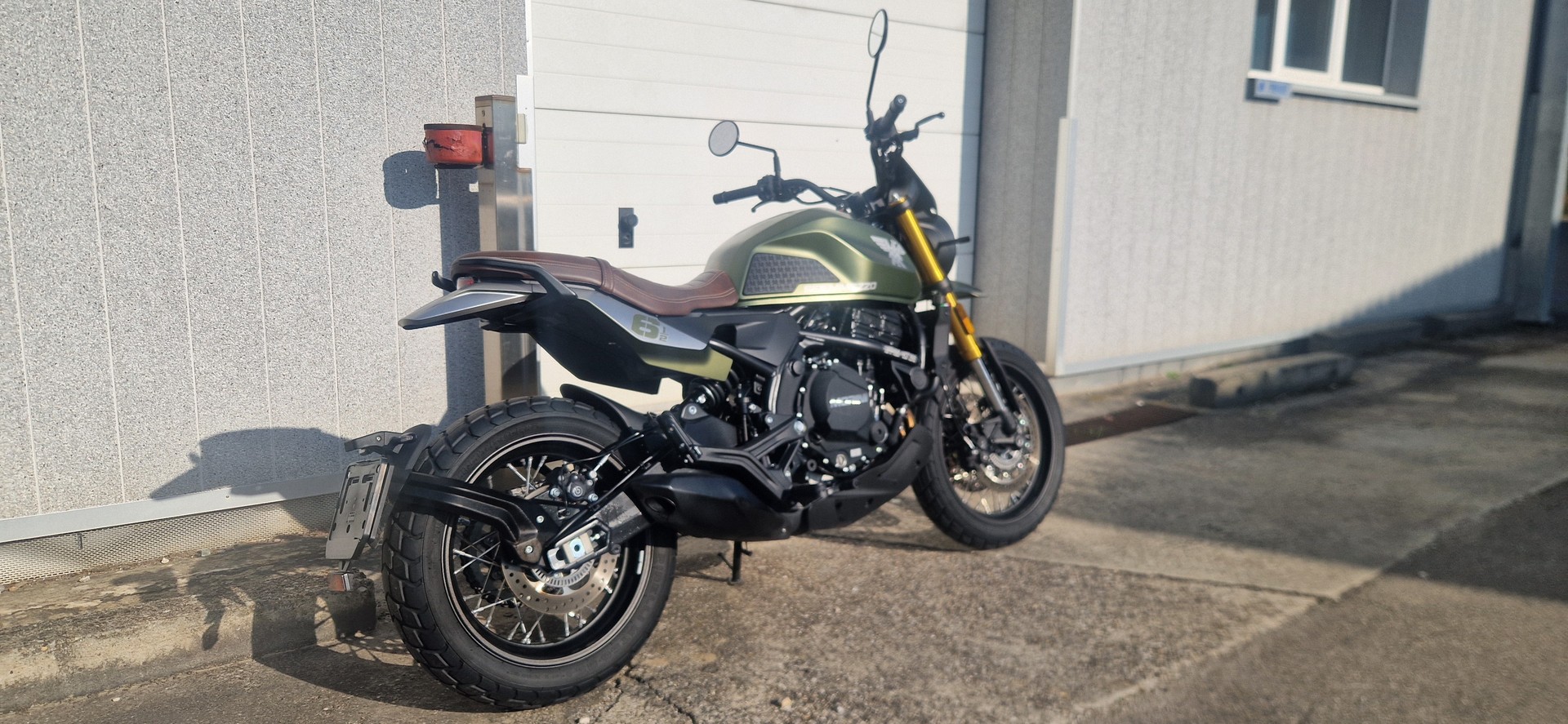 MOTO MORINI Seiemmezzo SCR-image-5