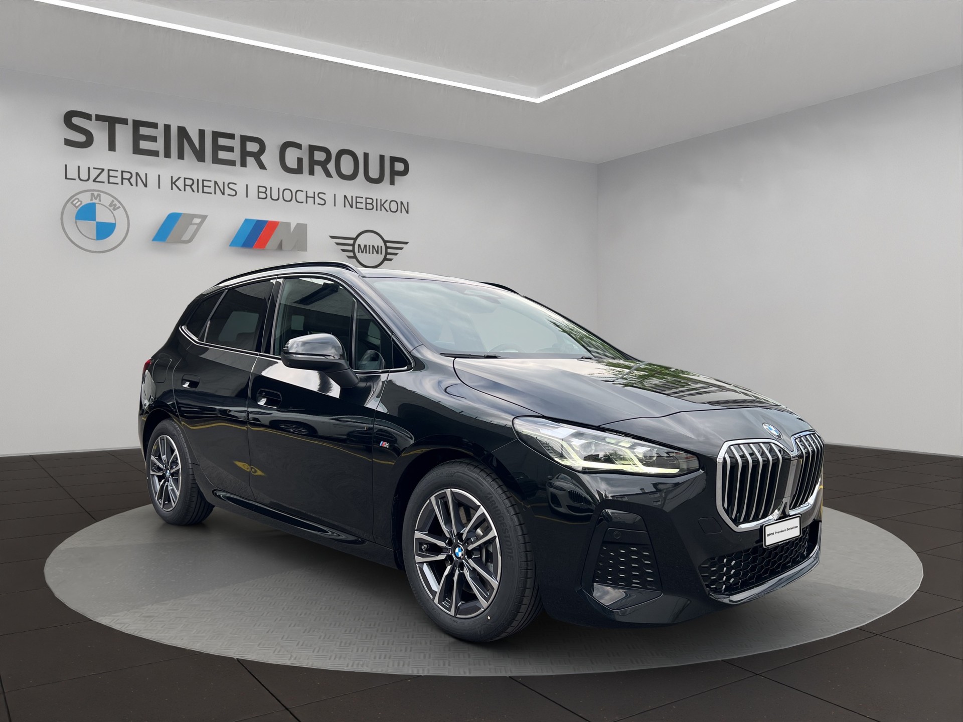 BMW 223d Active Tourer xDrive M Sport DKG-showroom-element-2