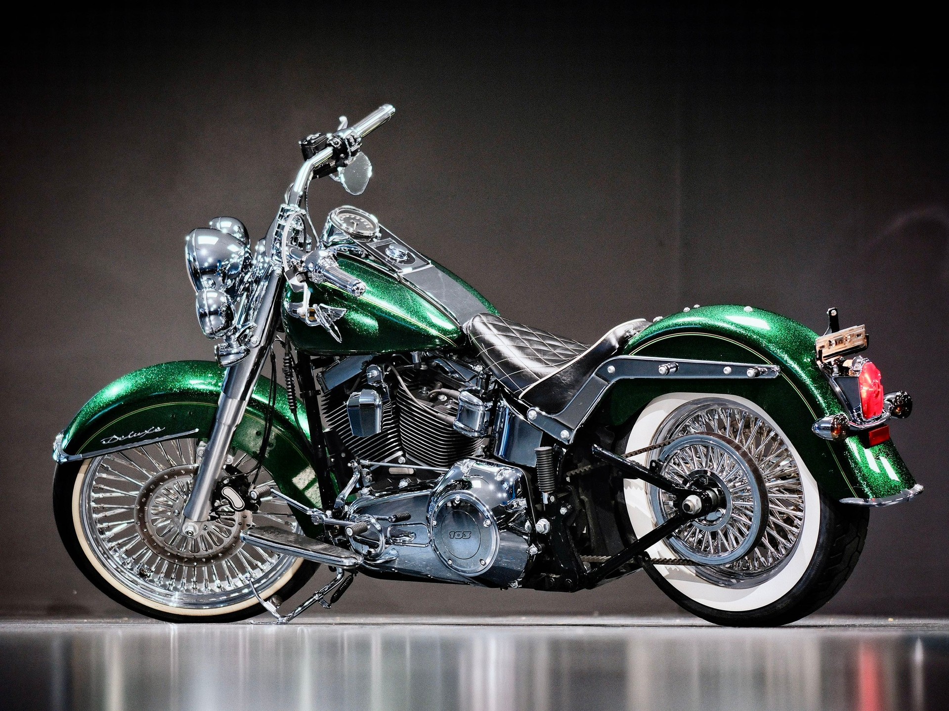 HARLEY-DAVIDSON FLSTN Softail Deluxe ABS-image-3
