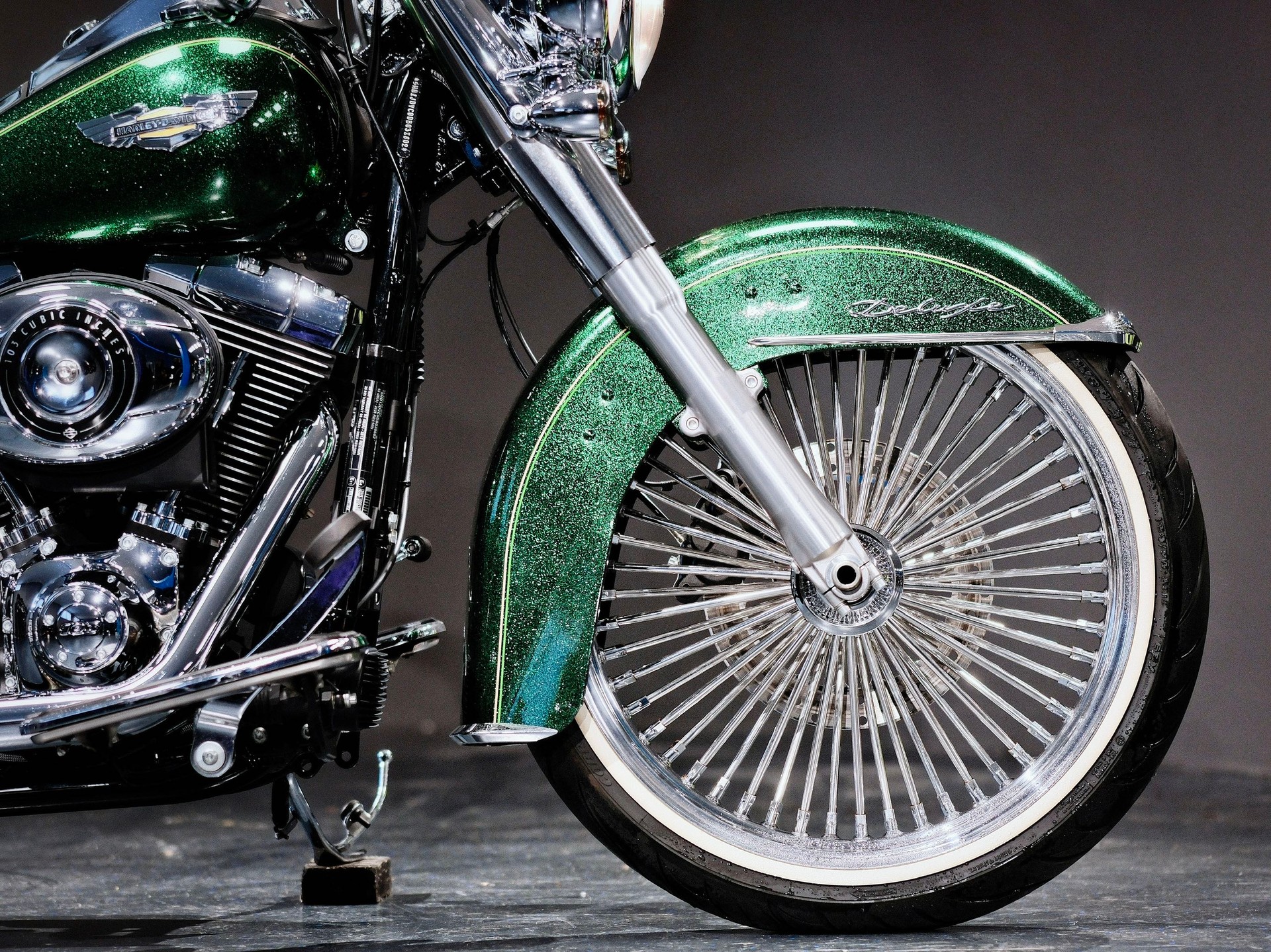 HARLEY-DAVIDSON FLSTN Softail Deluxe ABS-image-8