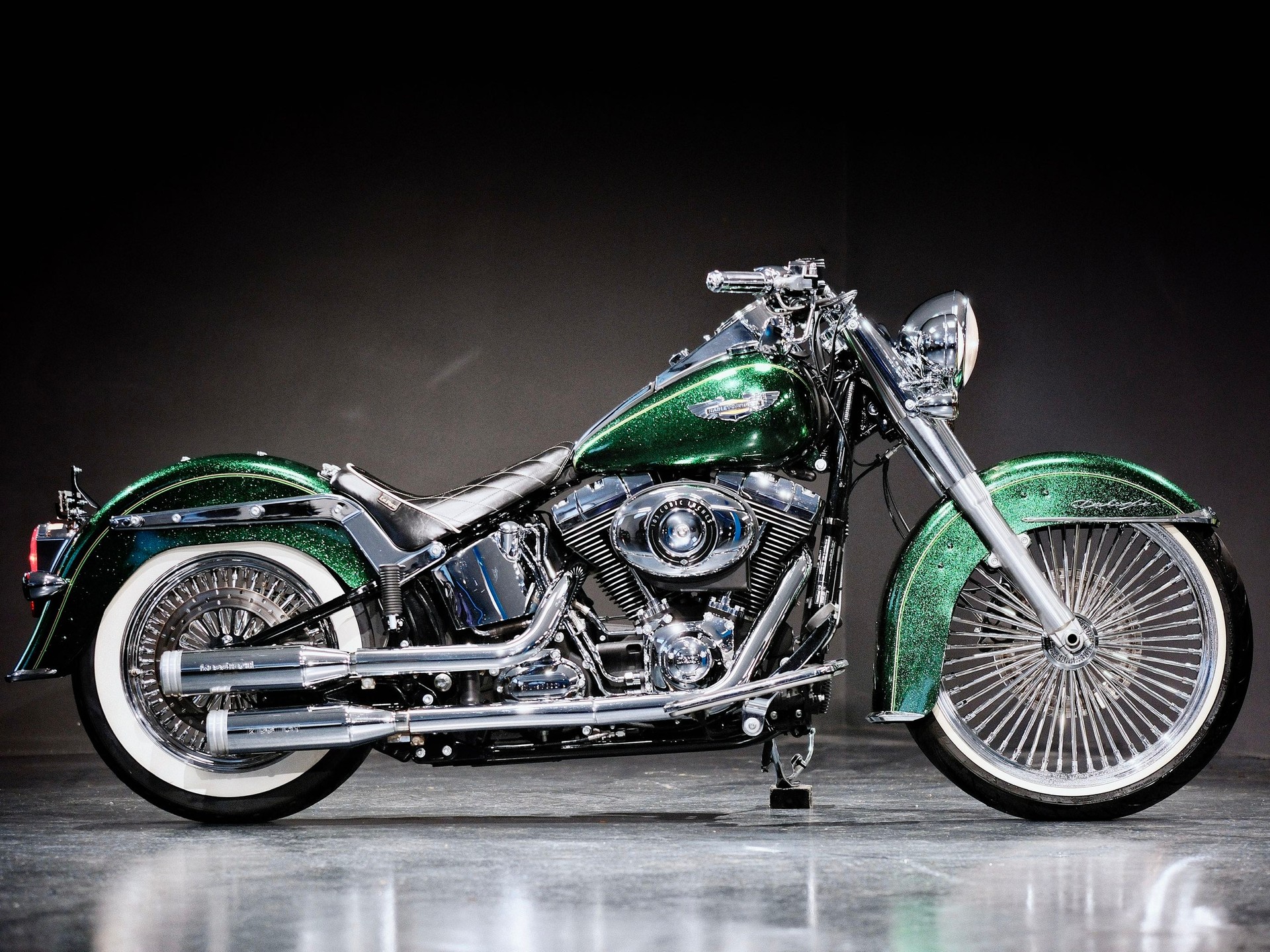 HARLEY-DAVIDSON FLSTN Softail Deluxe ABS-image-1