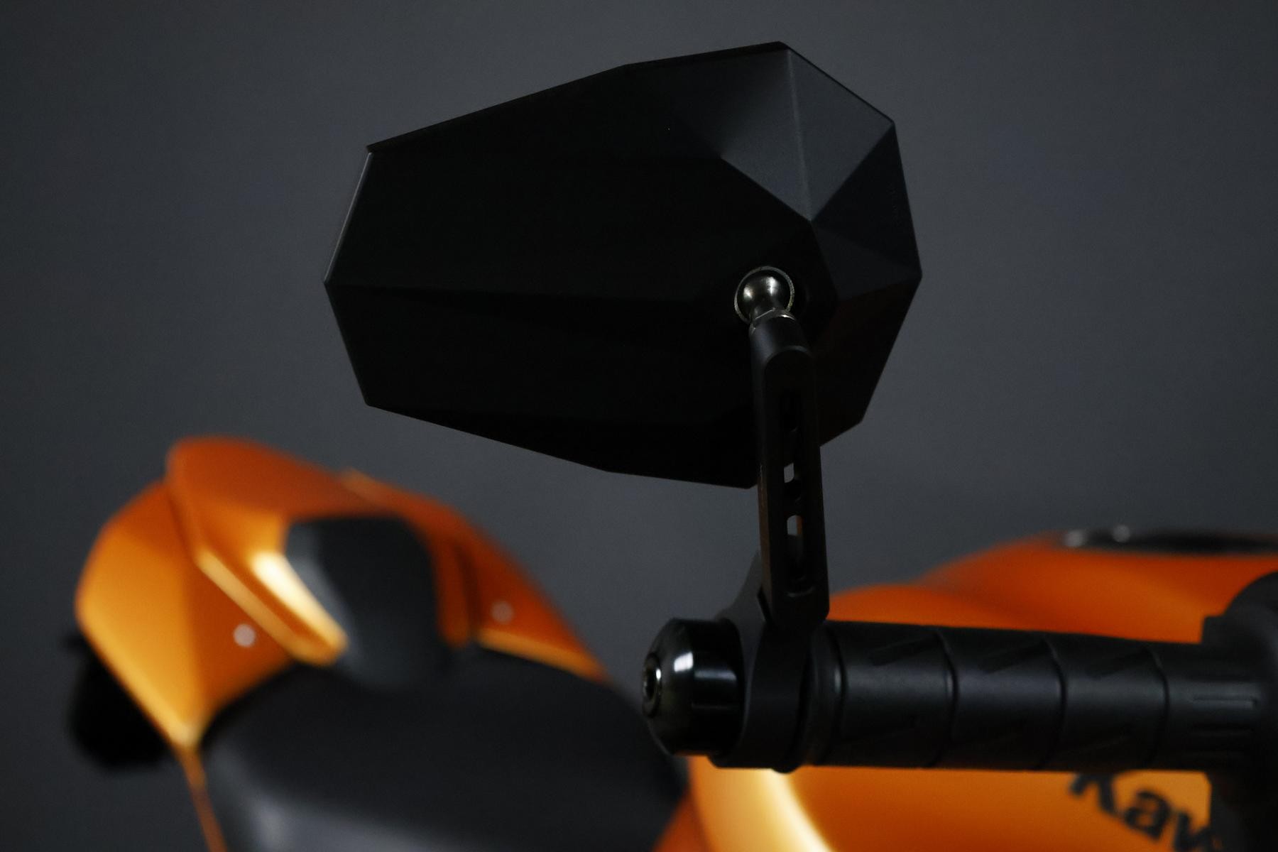 KAWASAKI Z 900 (91/70/35 KW) *Electric Orange* Level 3-image-5
