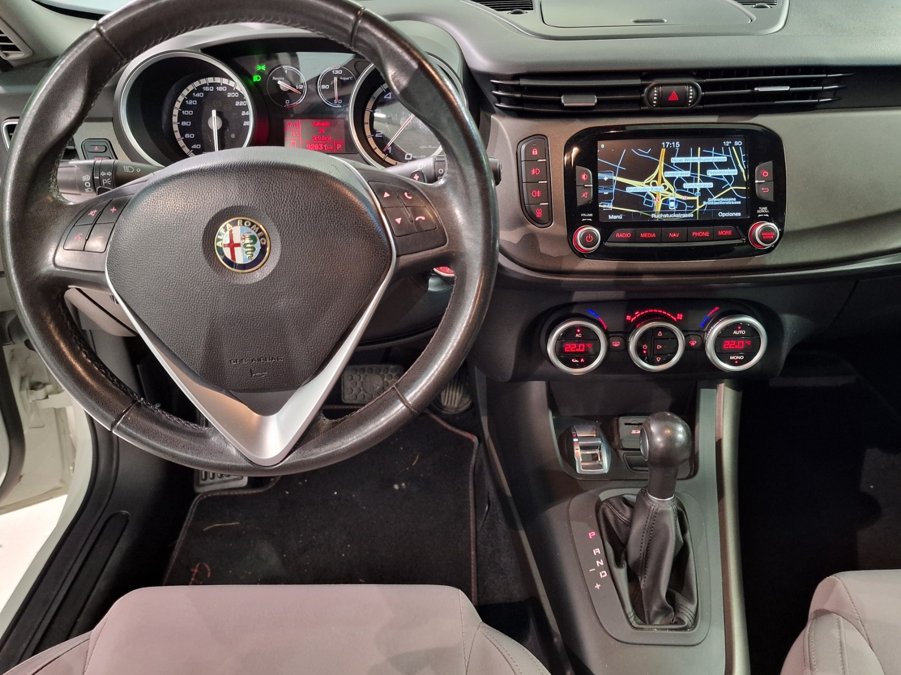 ALFA ROMEO Giulietta 1.4 MultiAir Distinctive TCT-image-9