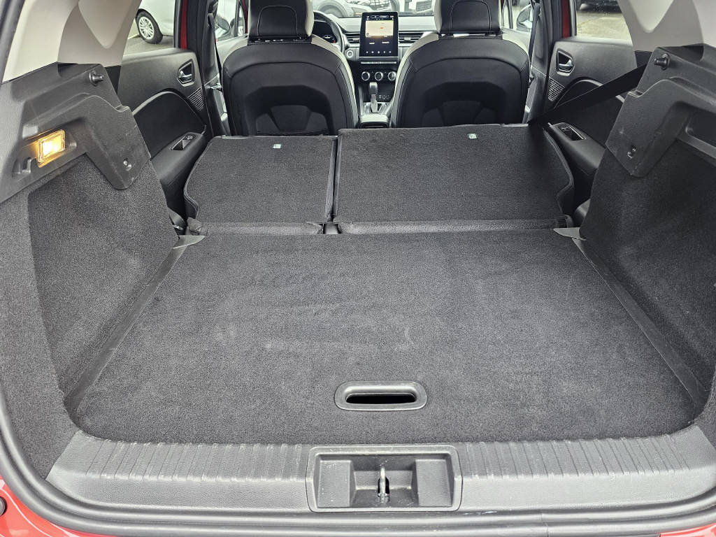 RENAULT Captur 1.3 TCe 140 techno EDC-image-7