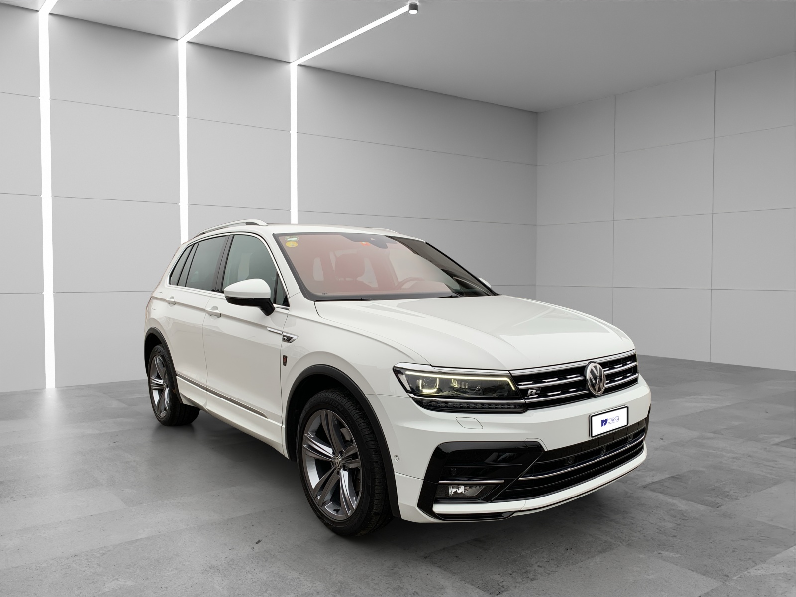 VW Tiguan 2.0TDI High 4M-image-2