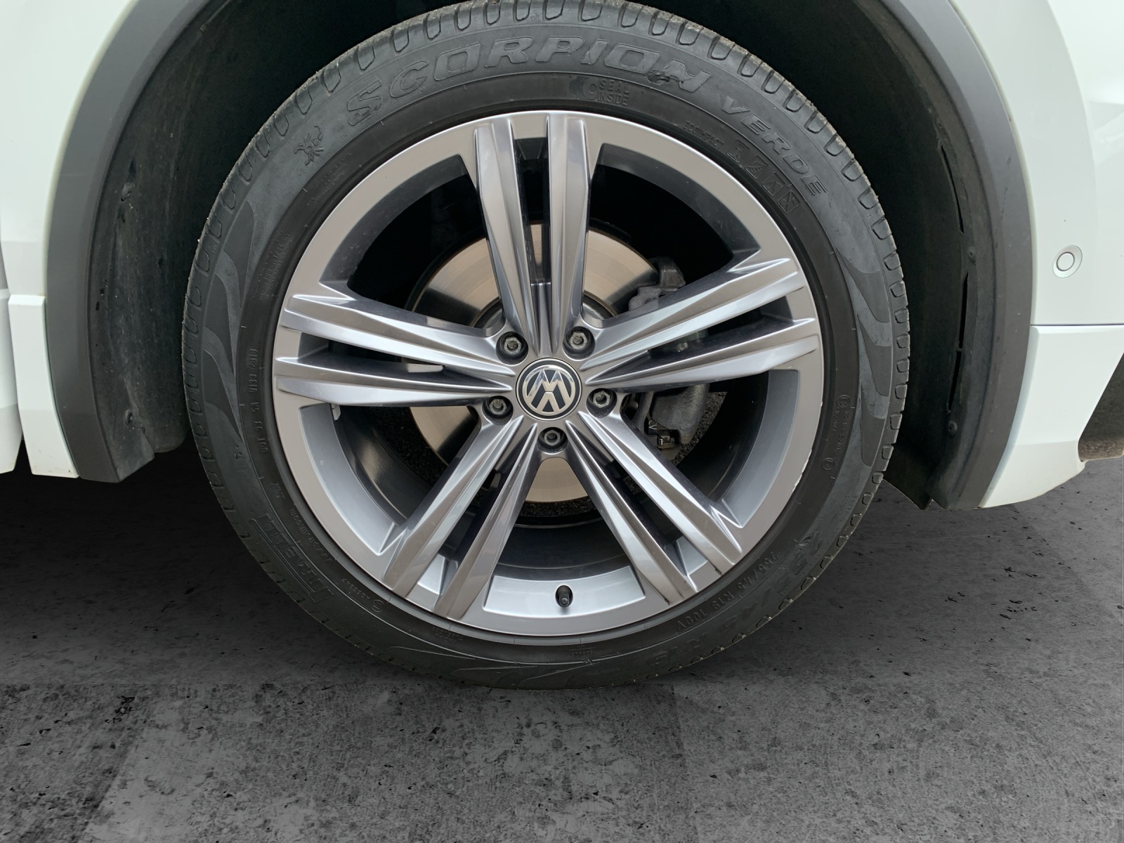 VW Tiguan 2.0TDI High 4M-image-15