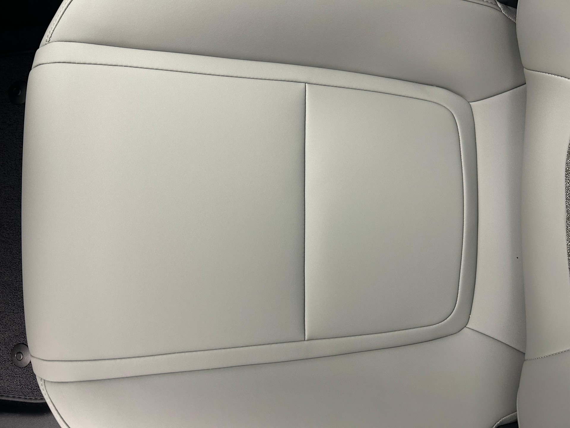 VOLVO EX30 E60 Twin Ultra Performance AWD-image-13