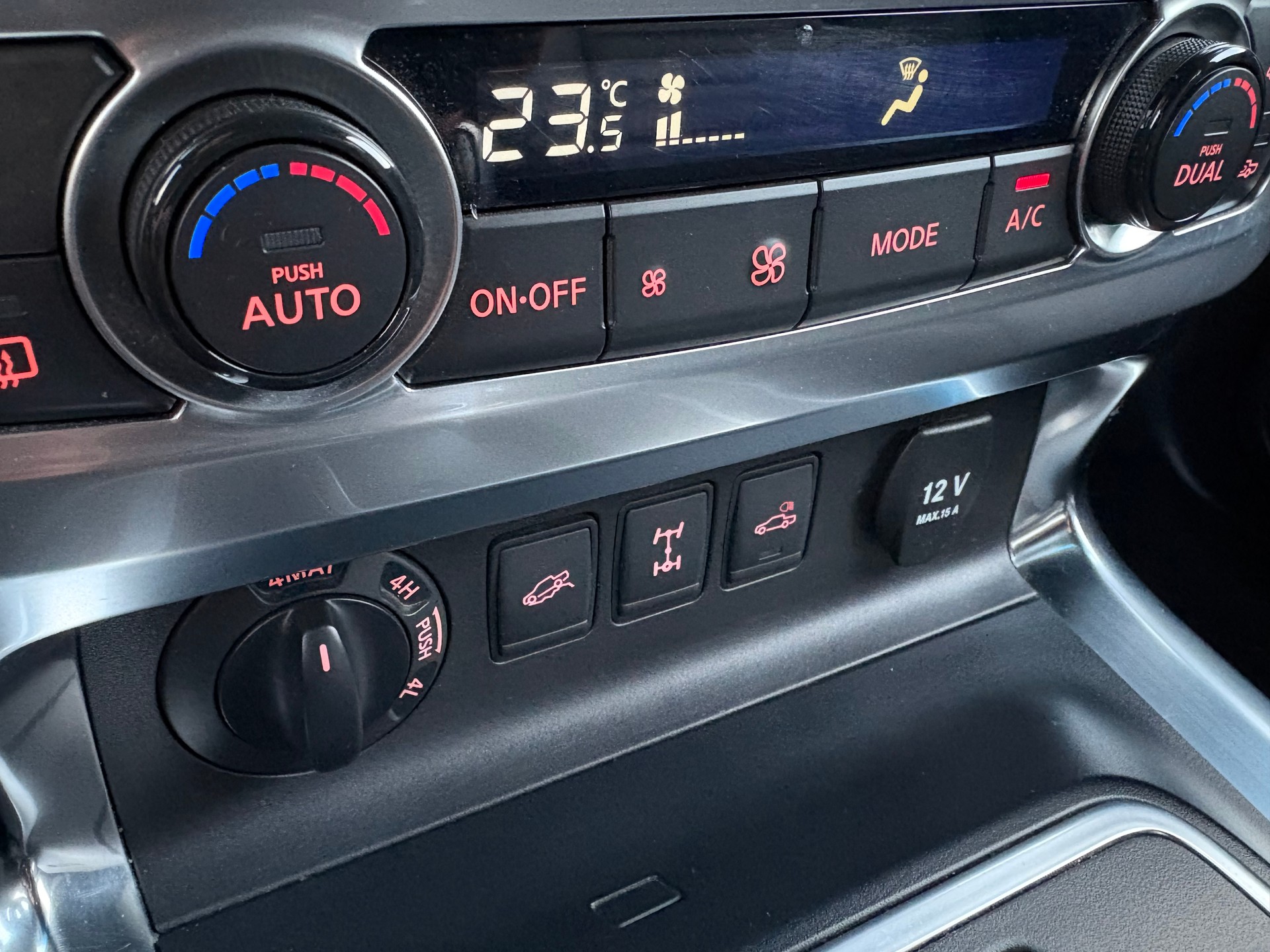 MERCEDES-BENZ X 350 d 4MATIC Power A Doppel Cab.-image-15