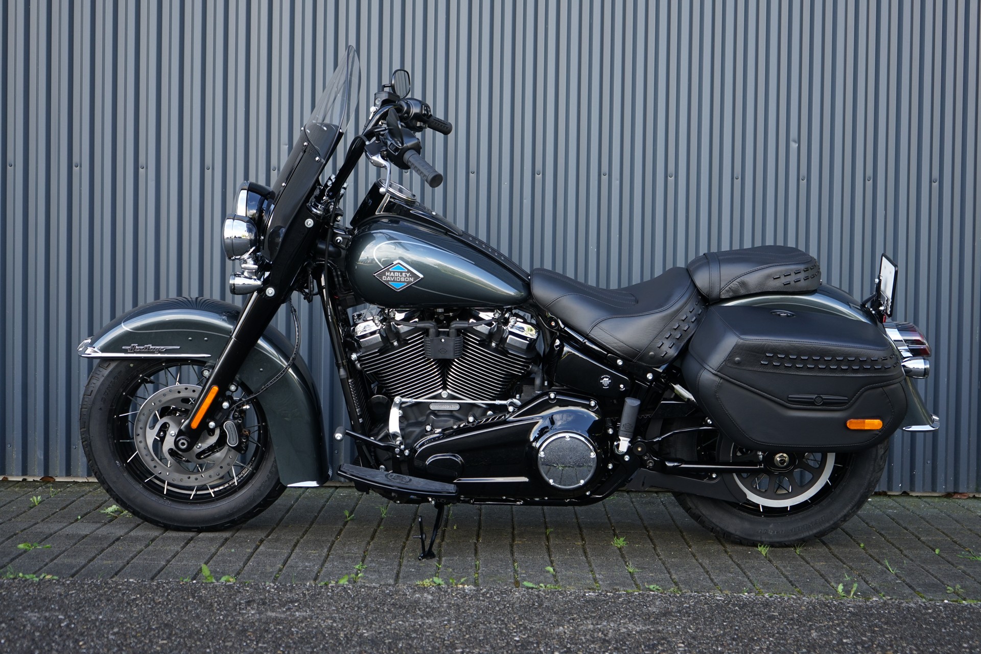 HARLEY-DAVIDSON FLHC Heritage Classic 117 (35kW)-image-5