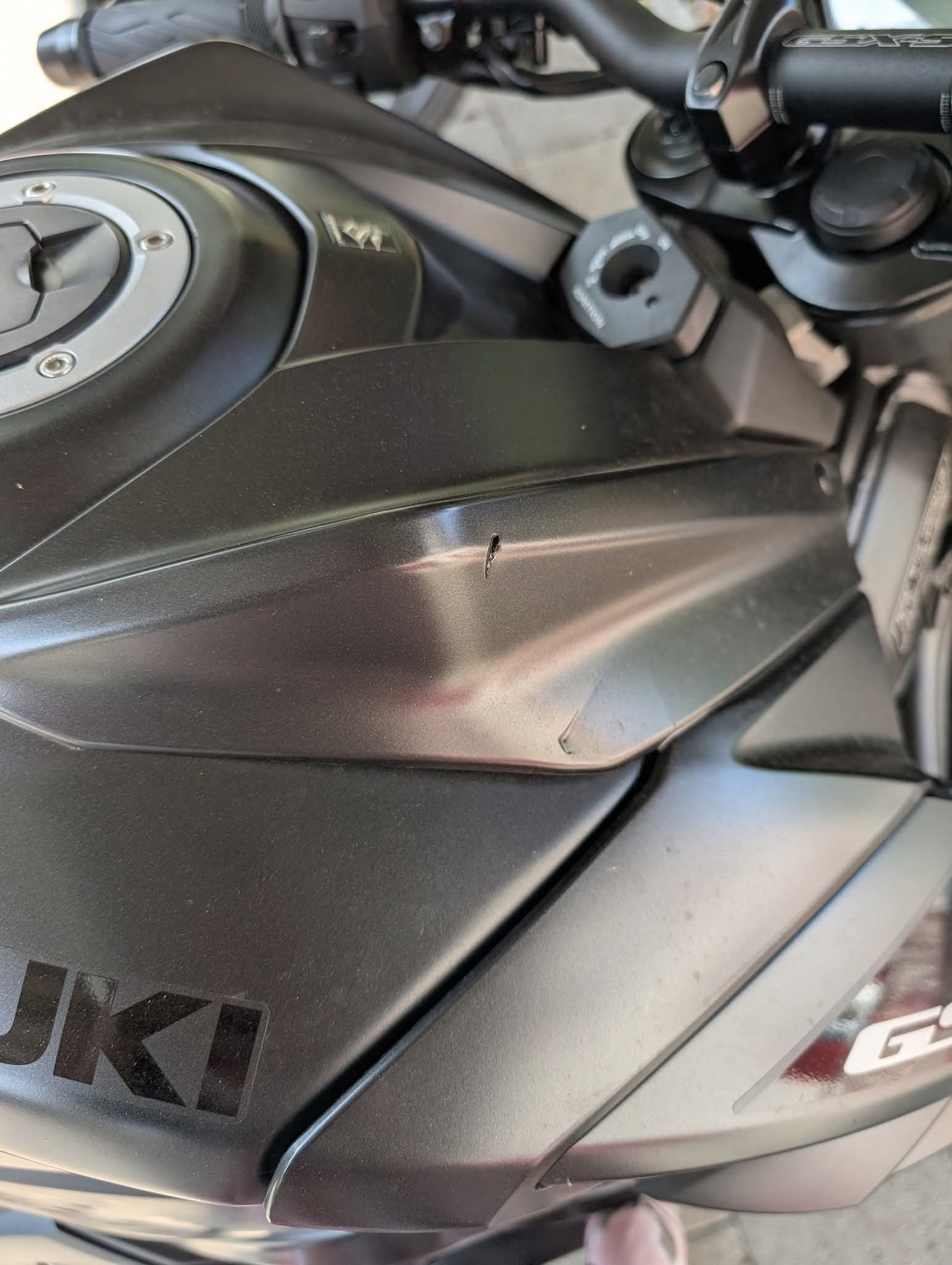 SUZUKI GSX-S 750 ABS-image-1