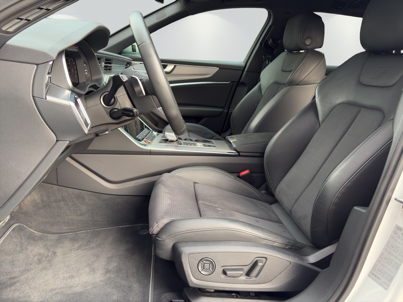 AUDI S6 Avant 3.0 V6 TDI quattro T-Tronic-image-8