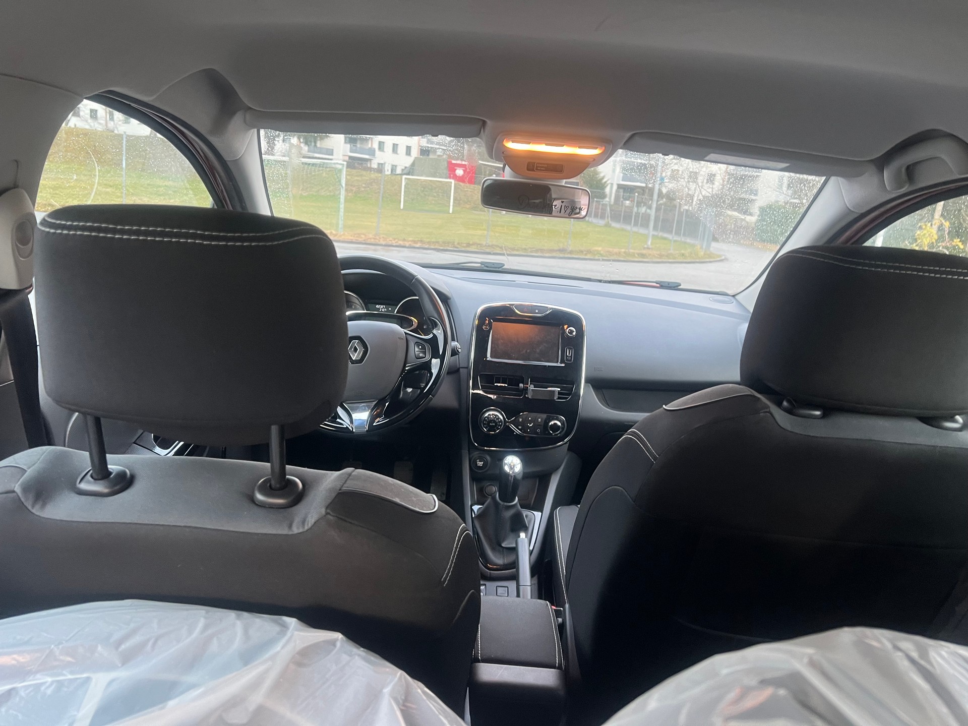 RENAULT Clio 1.5 dCi Authentique 90-image-9