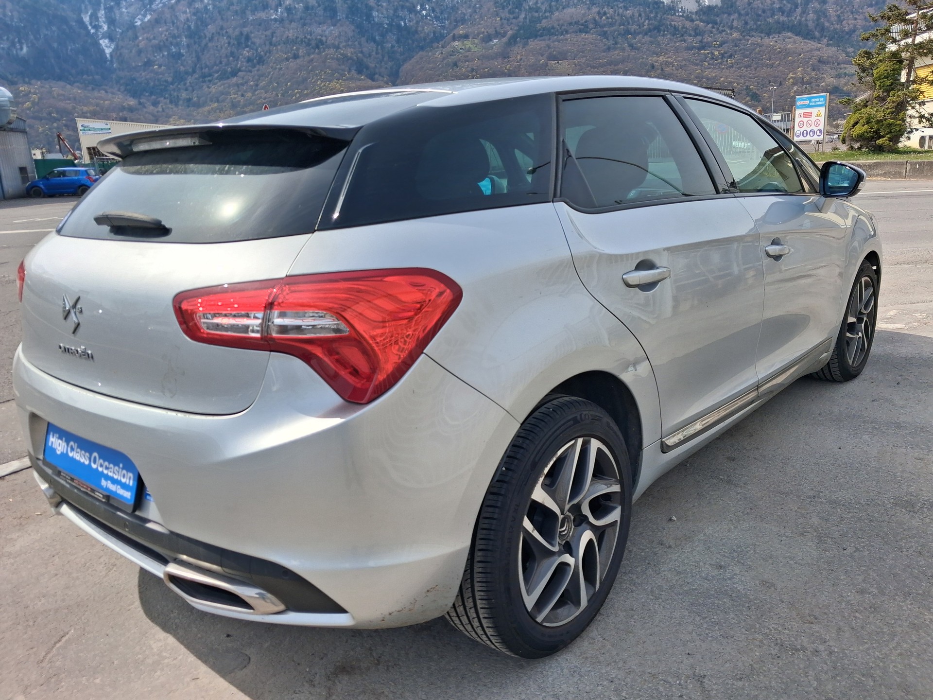 DS AUTOMOBILES DS5 2.0 HDi Chic Automatic-image-6
