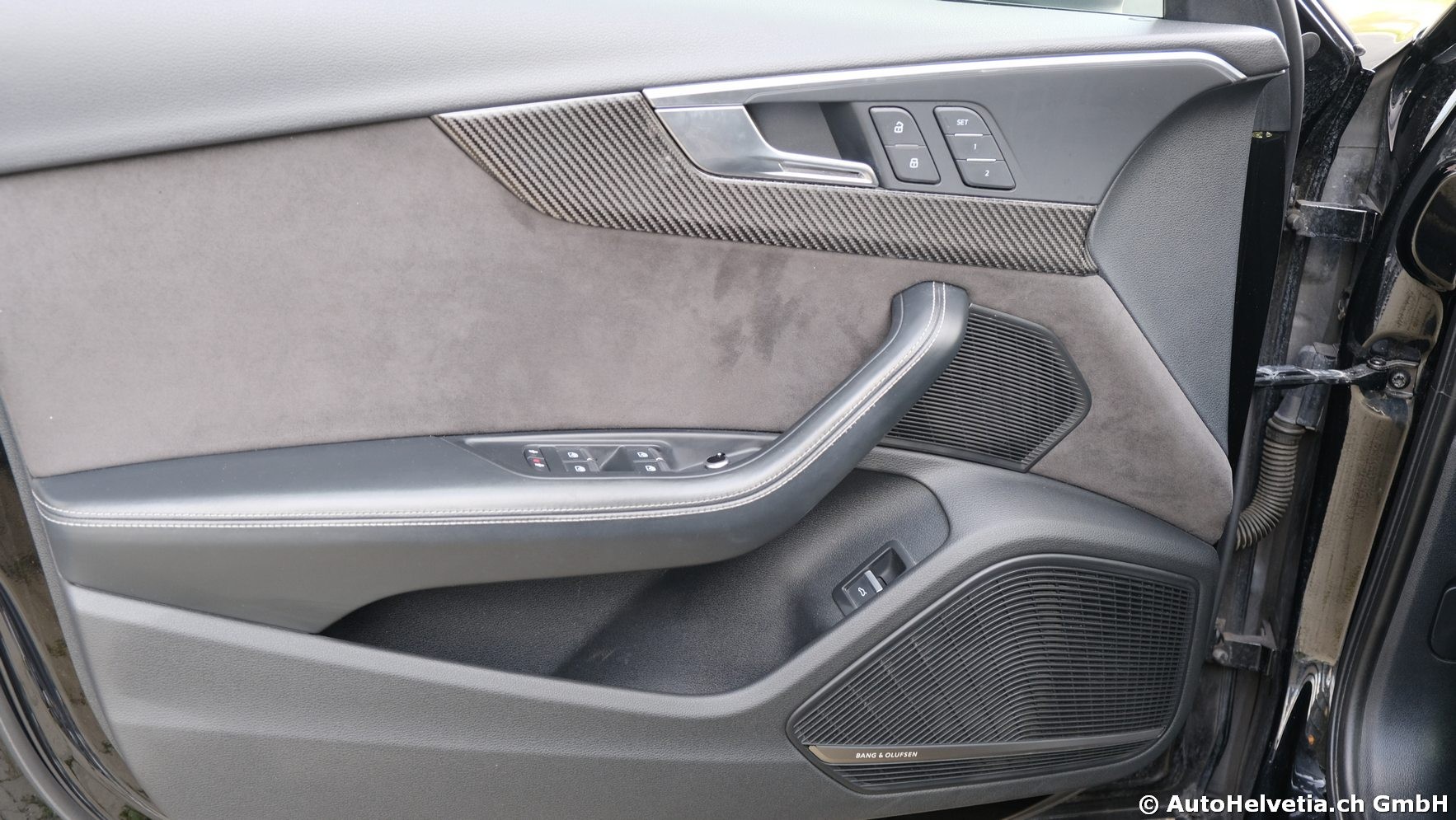 AUDI RS4 Avant 2.9 TFSI quattro tiptronic-image-18