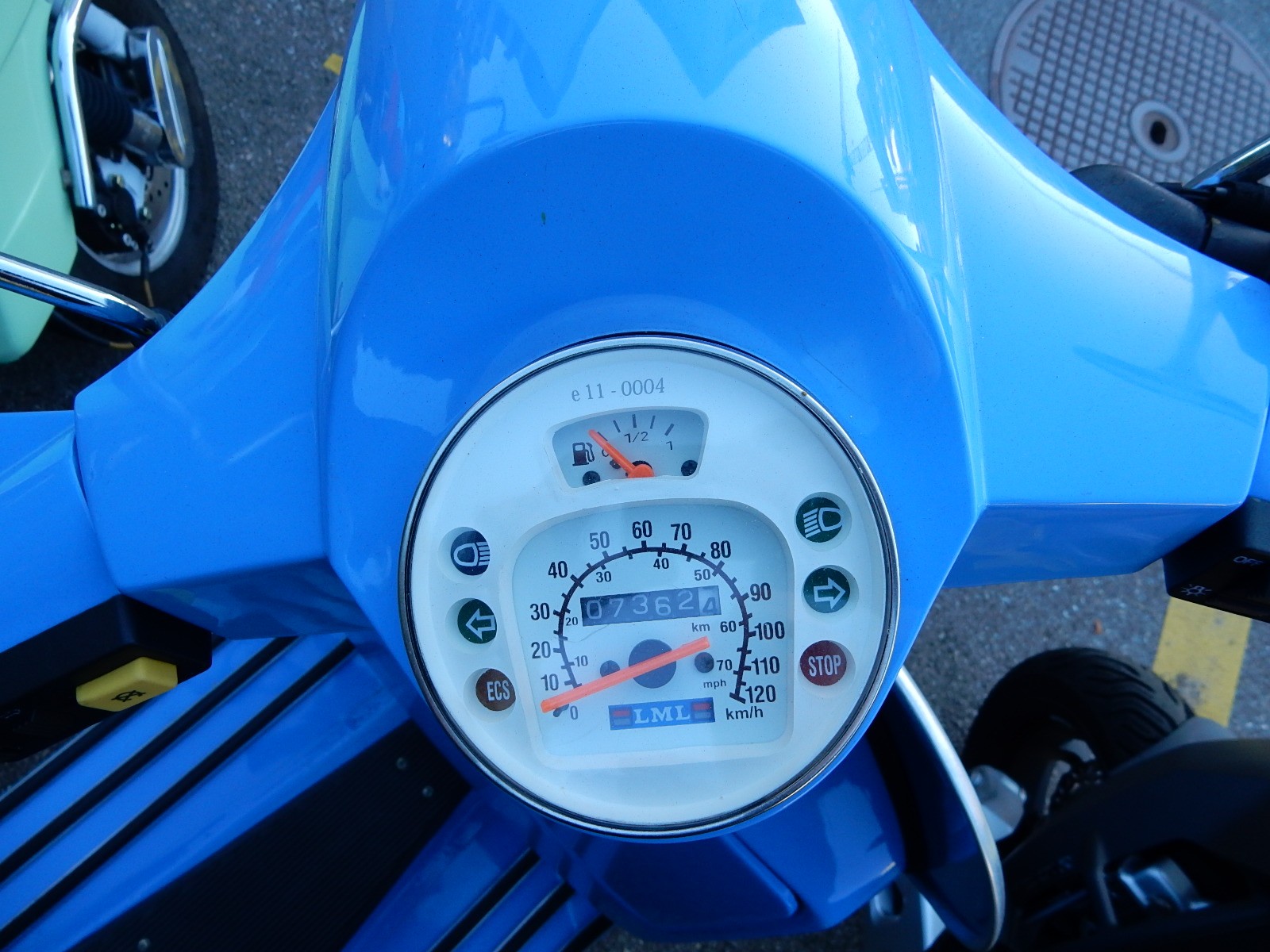 LML Star Deluxe 125 4T CVT-image-3