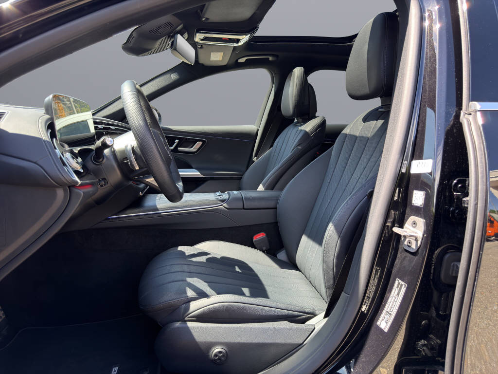 MERCEDES-BENZ E 300 e AMG Line 4matic-image-7